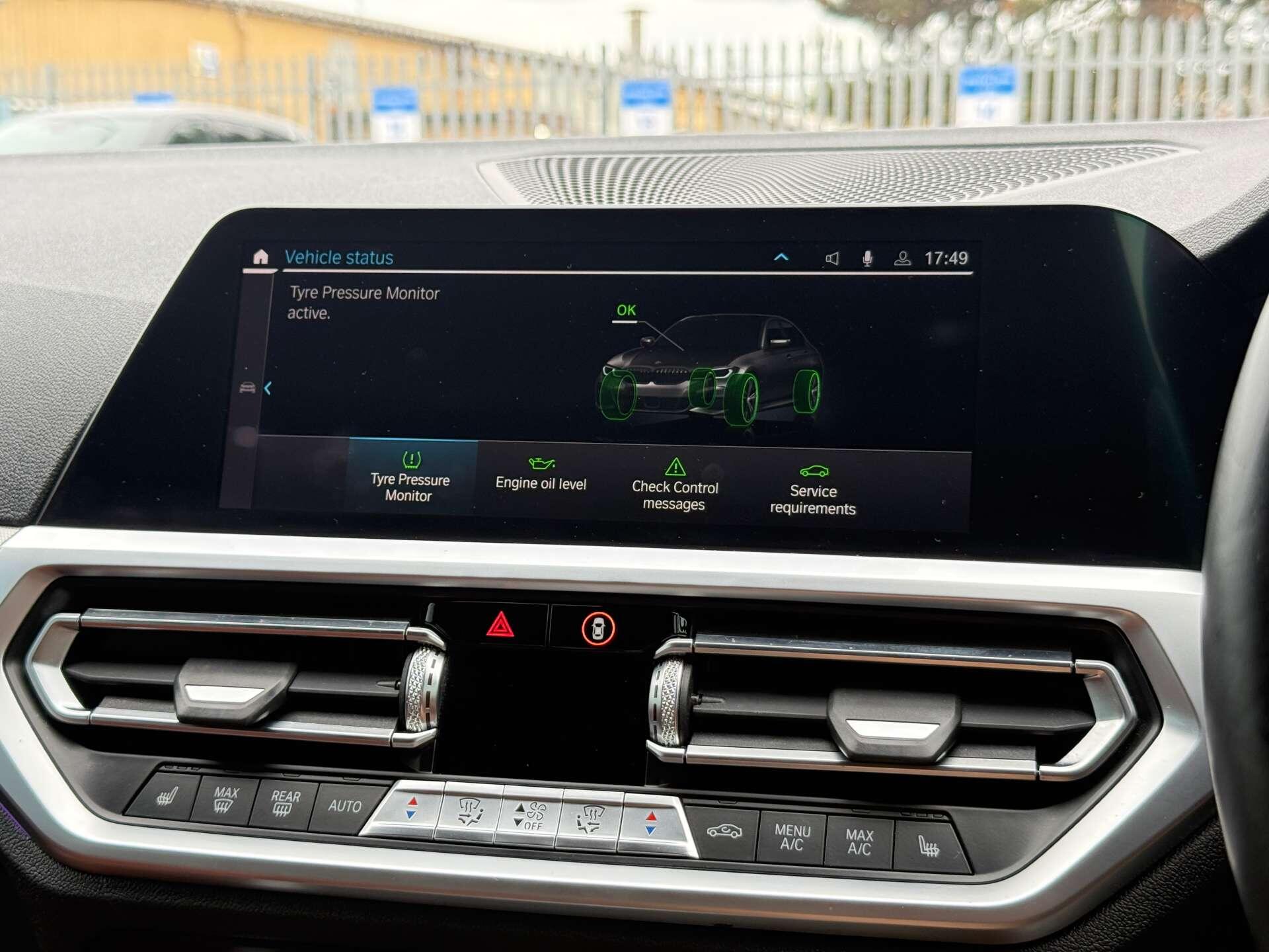BMW 3 Series view 66