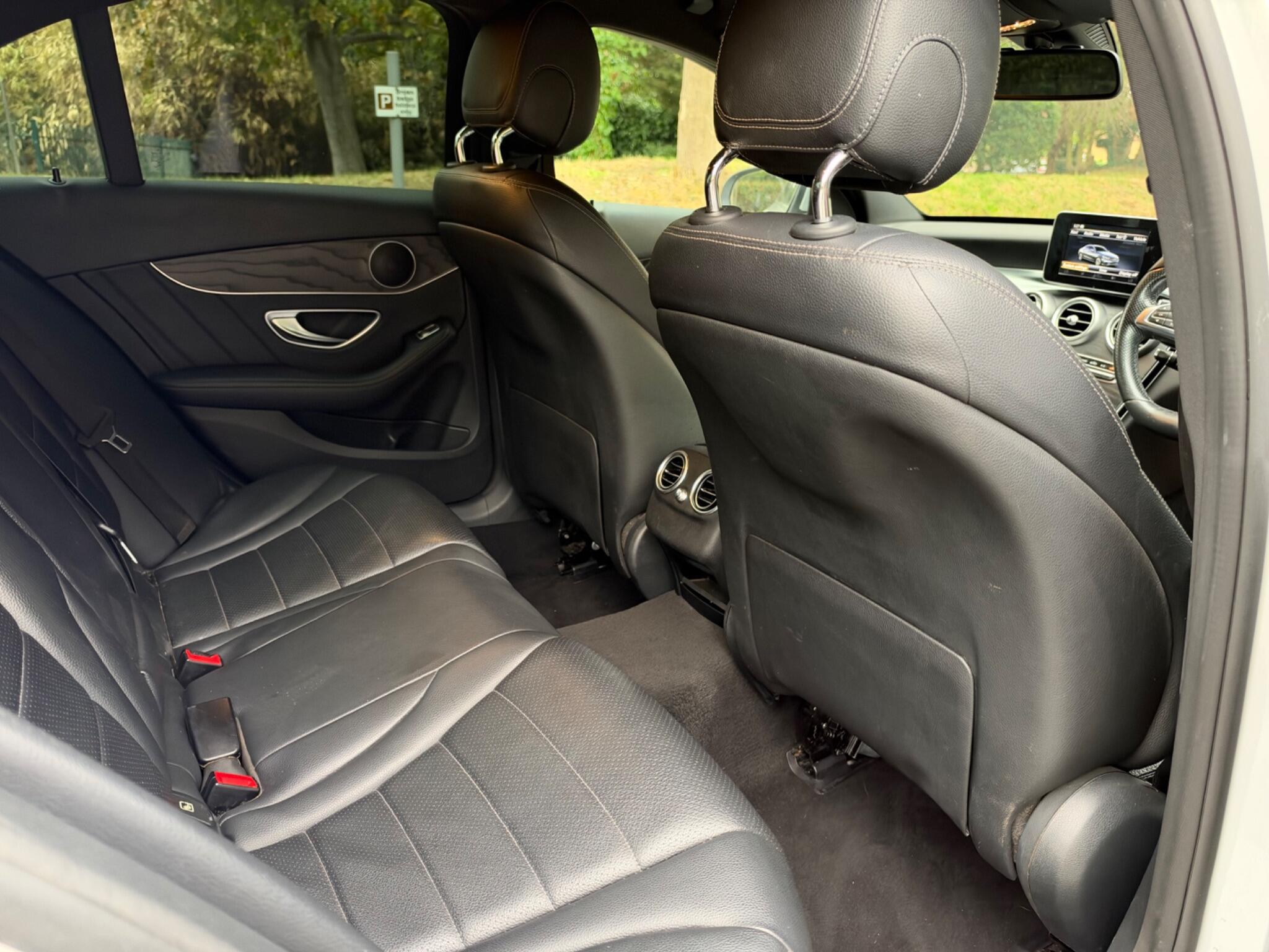 Mercedes-Benz C-Class view 16