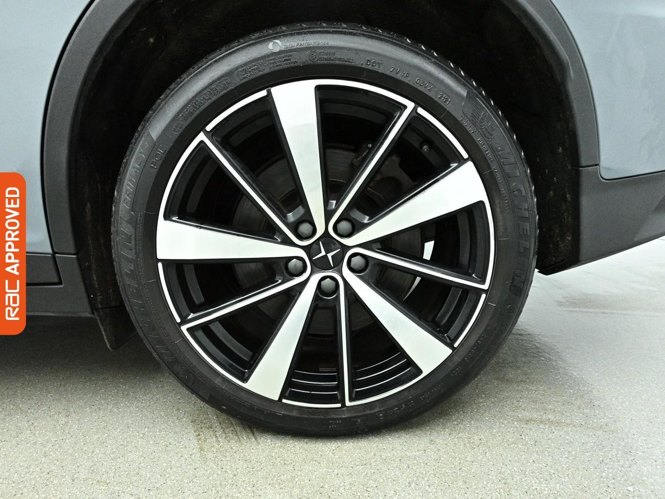 Polestar 2 view 15