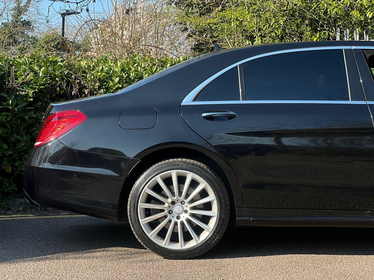 Mercedes-Benz S-Class view 44