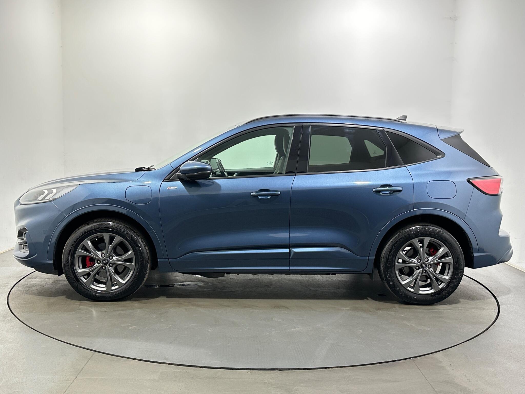 Ford Kuga view 5
