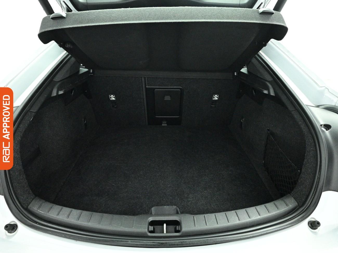 Polestar 2 view 28