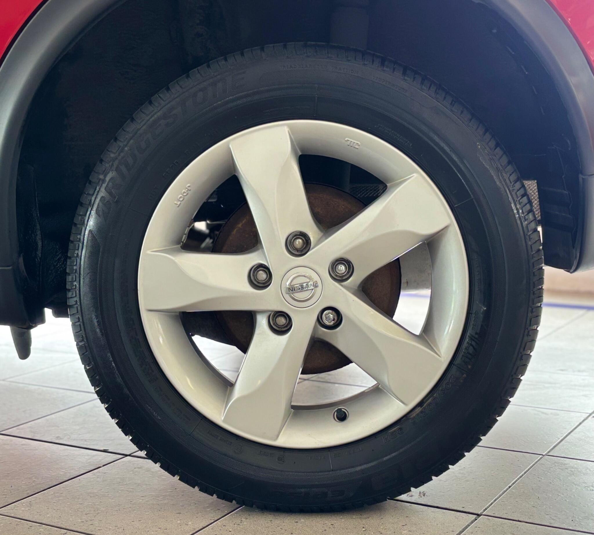 Nissan Juke view 16