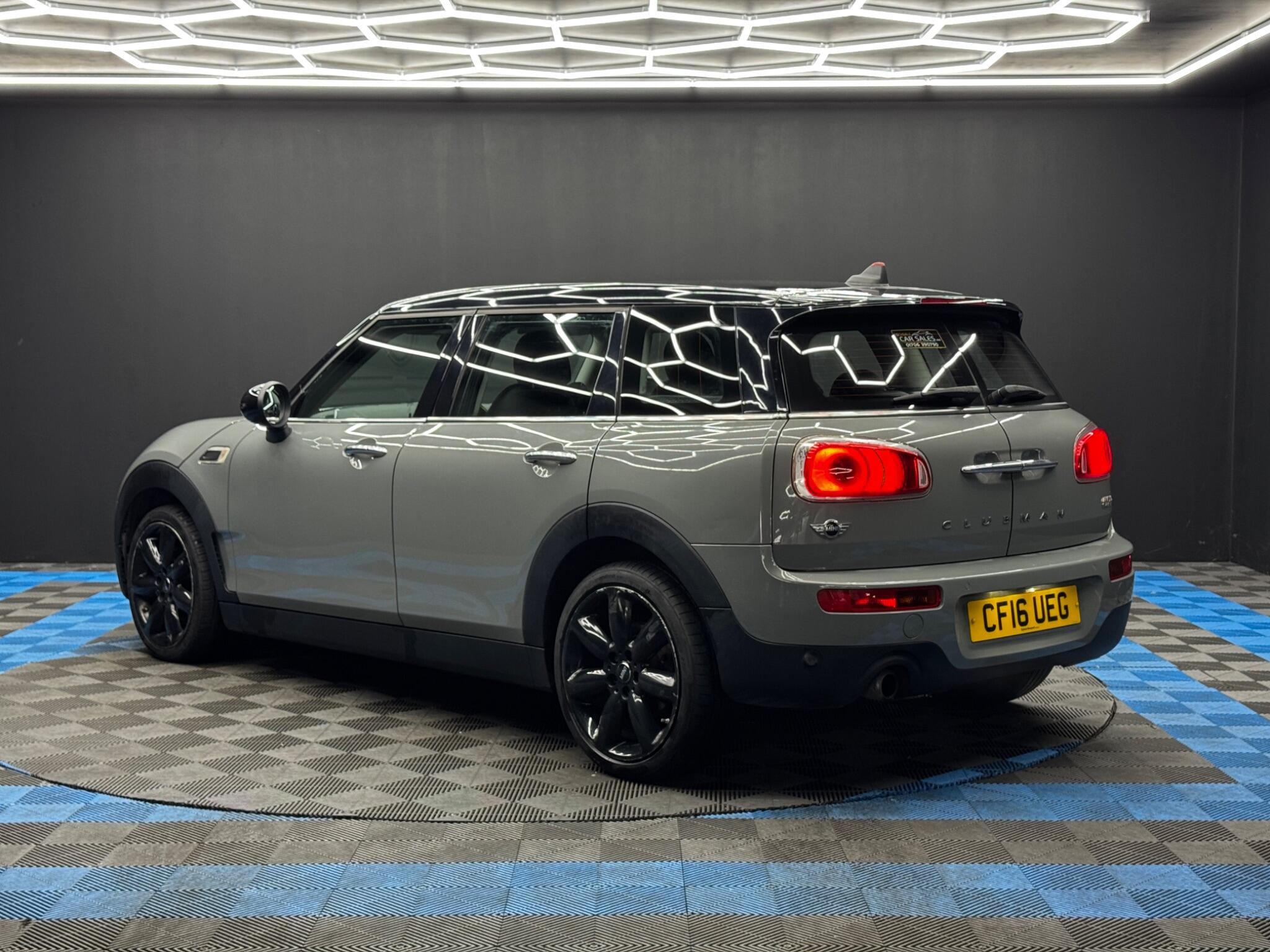 Mini Clubman view 7