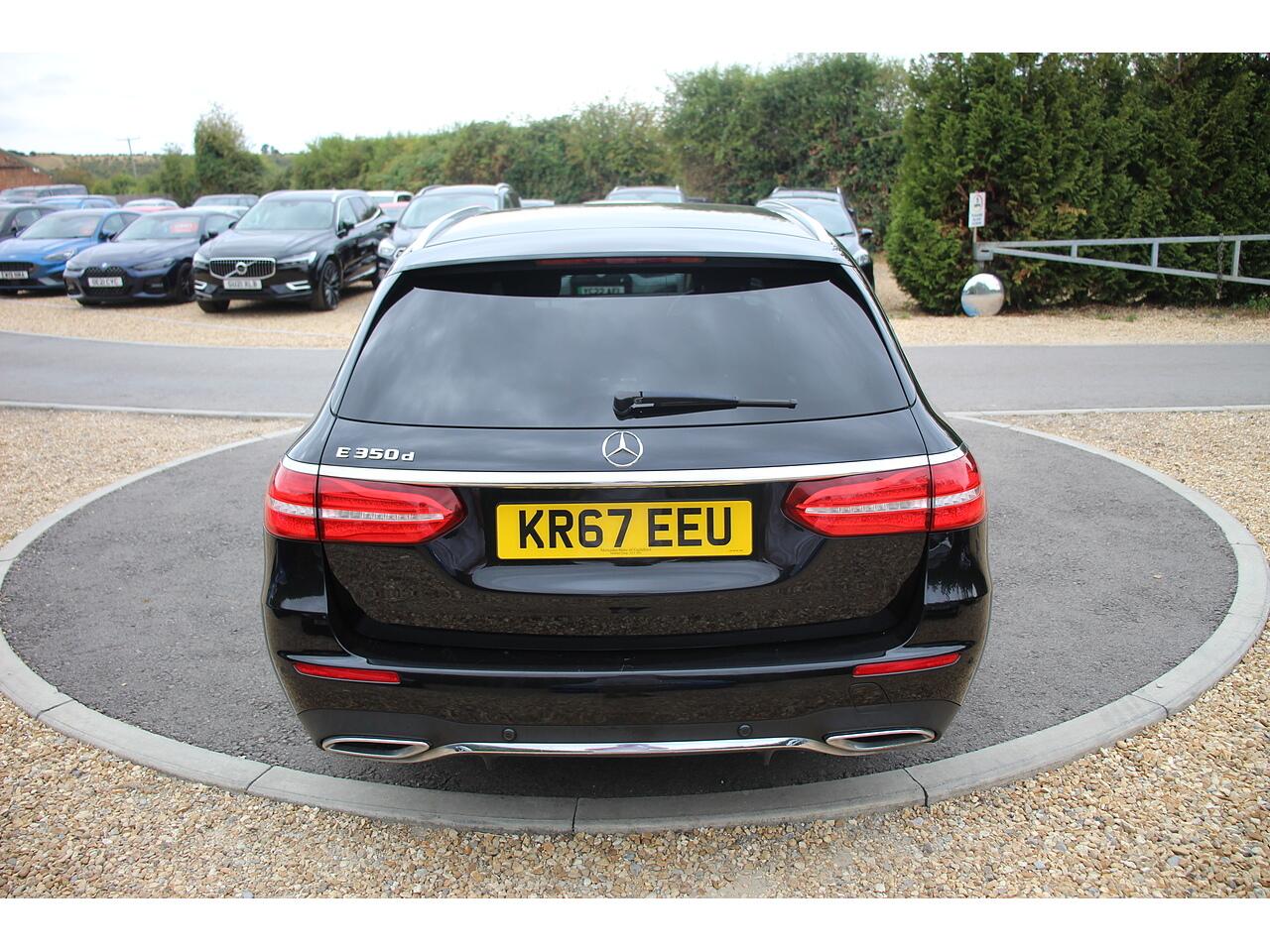 Mercedes-Benz E Class view 10