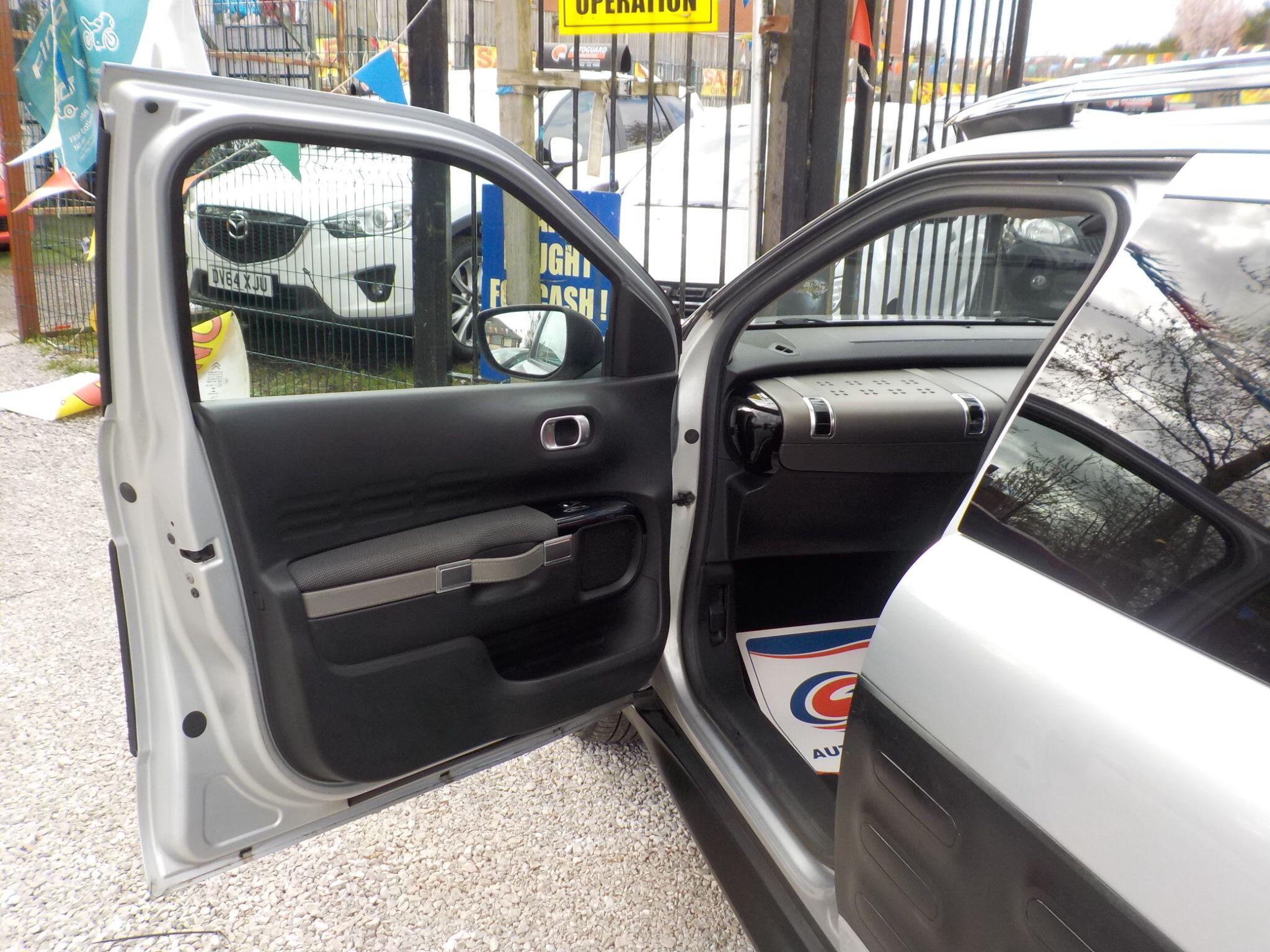 Citroen C4 Cactus 1.6 BlueHDi Flair Euro 6 (s/s) 5dr