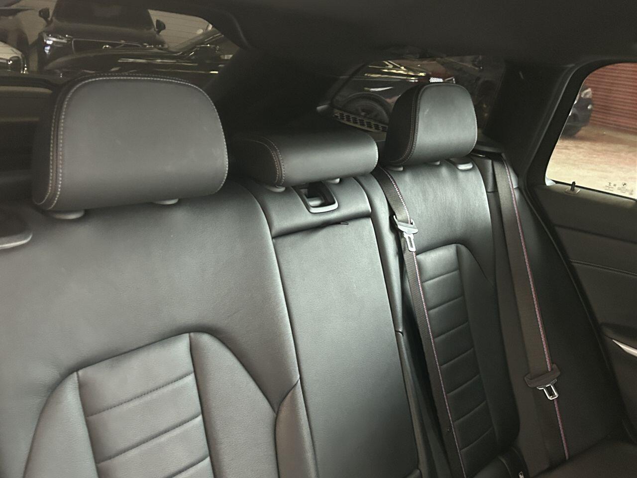 BMW 3 Series view 57