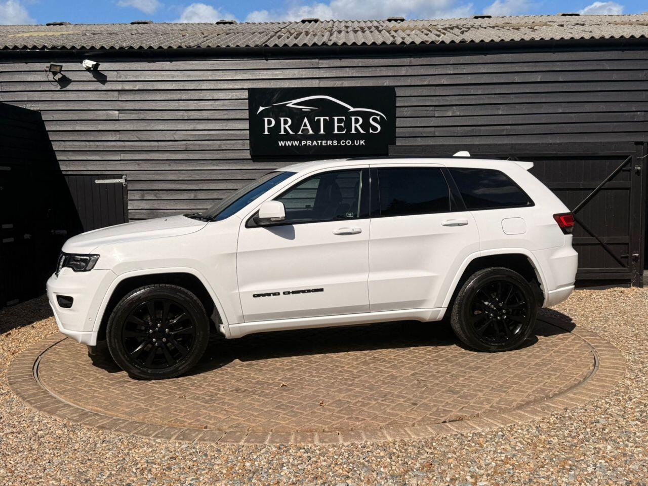 Jeep Grand Cherokee view 20