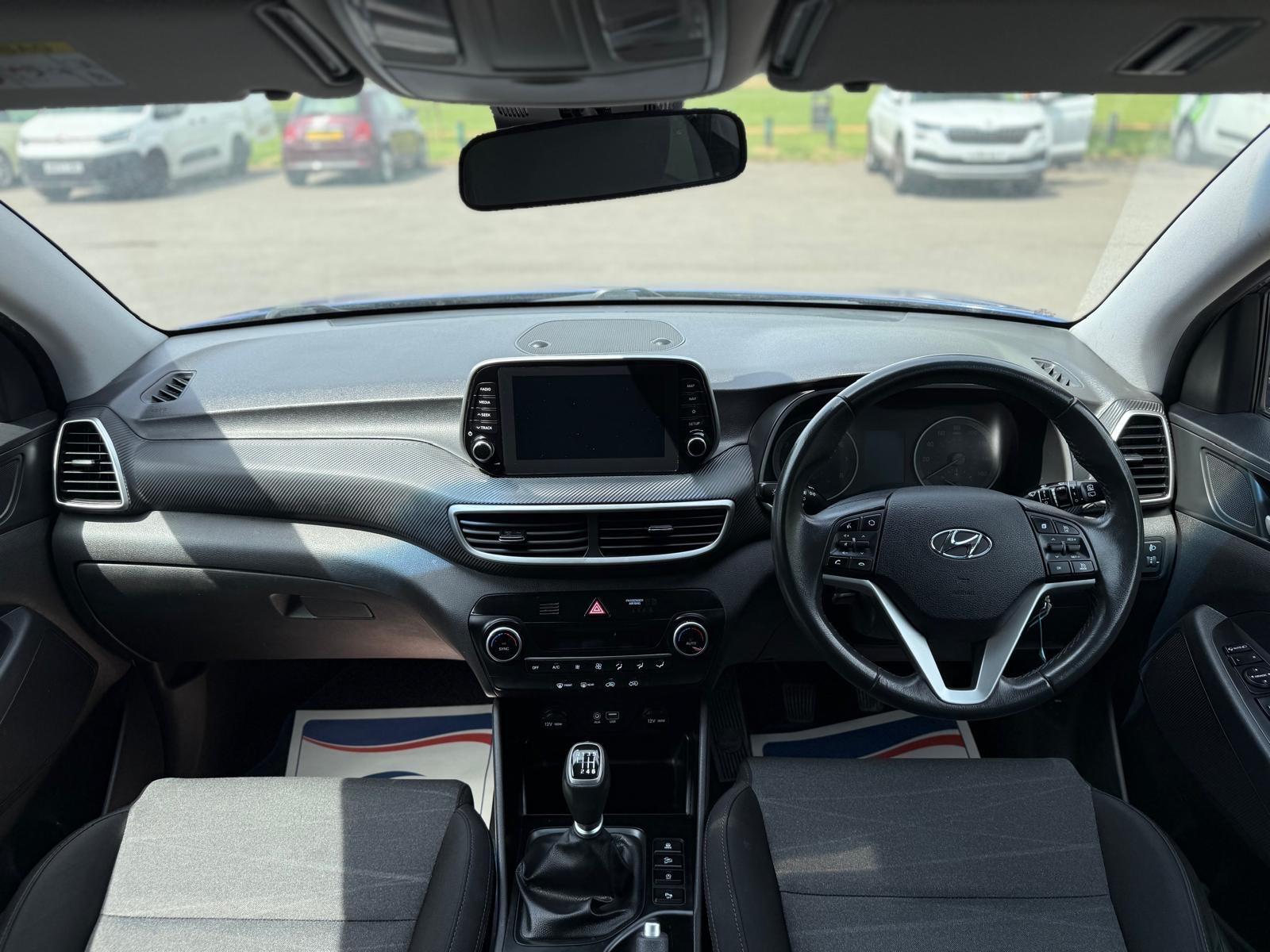 Hyundai Tucson view 21