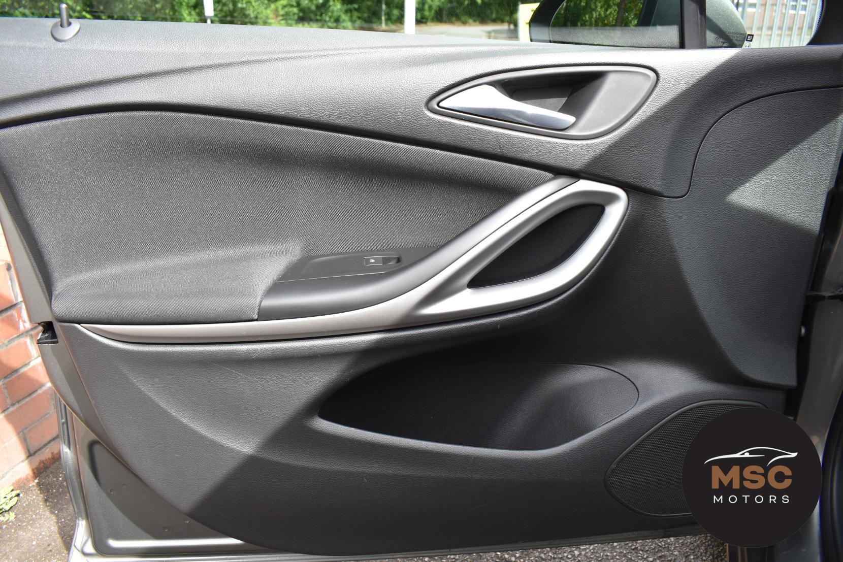 Vauxhall Astra view 57