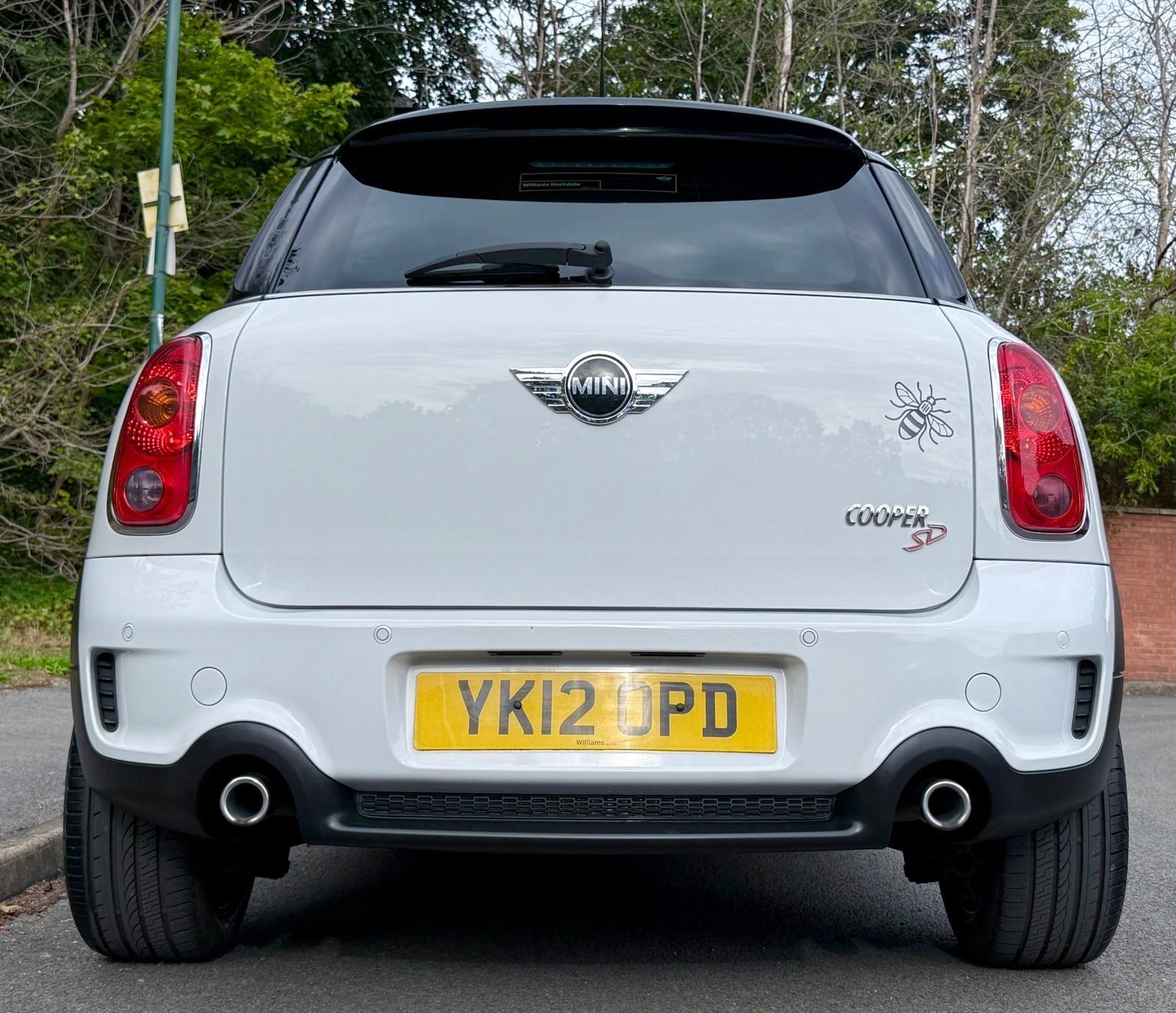 MINI Countryman view 9