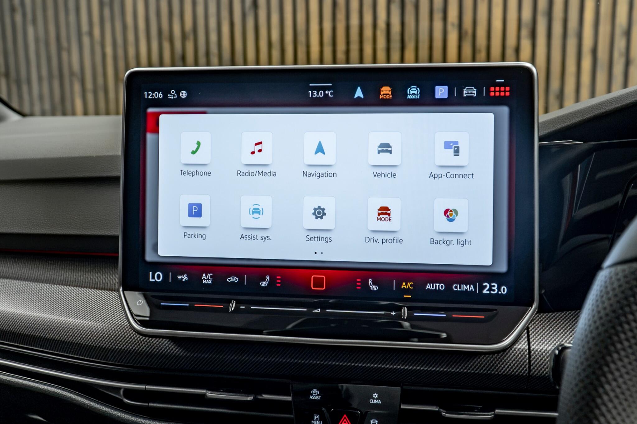 Volkswagen Golf view 38