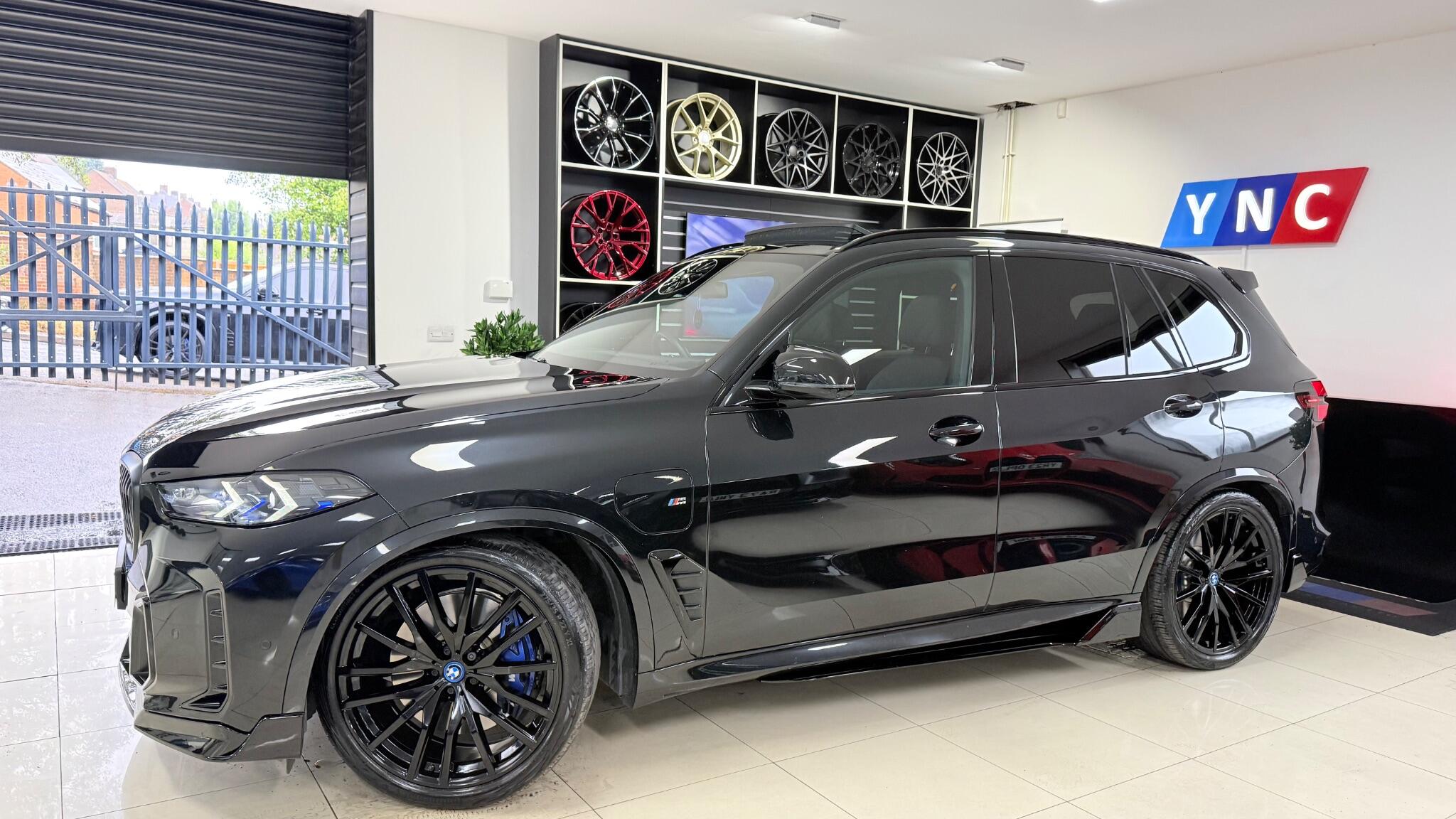 BMW X5 view 44