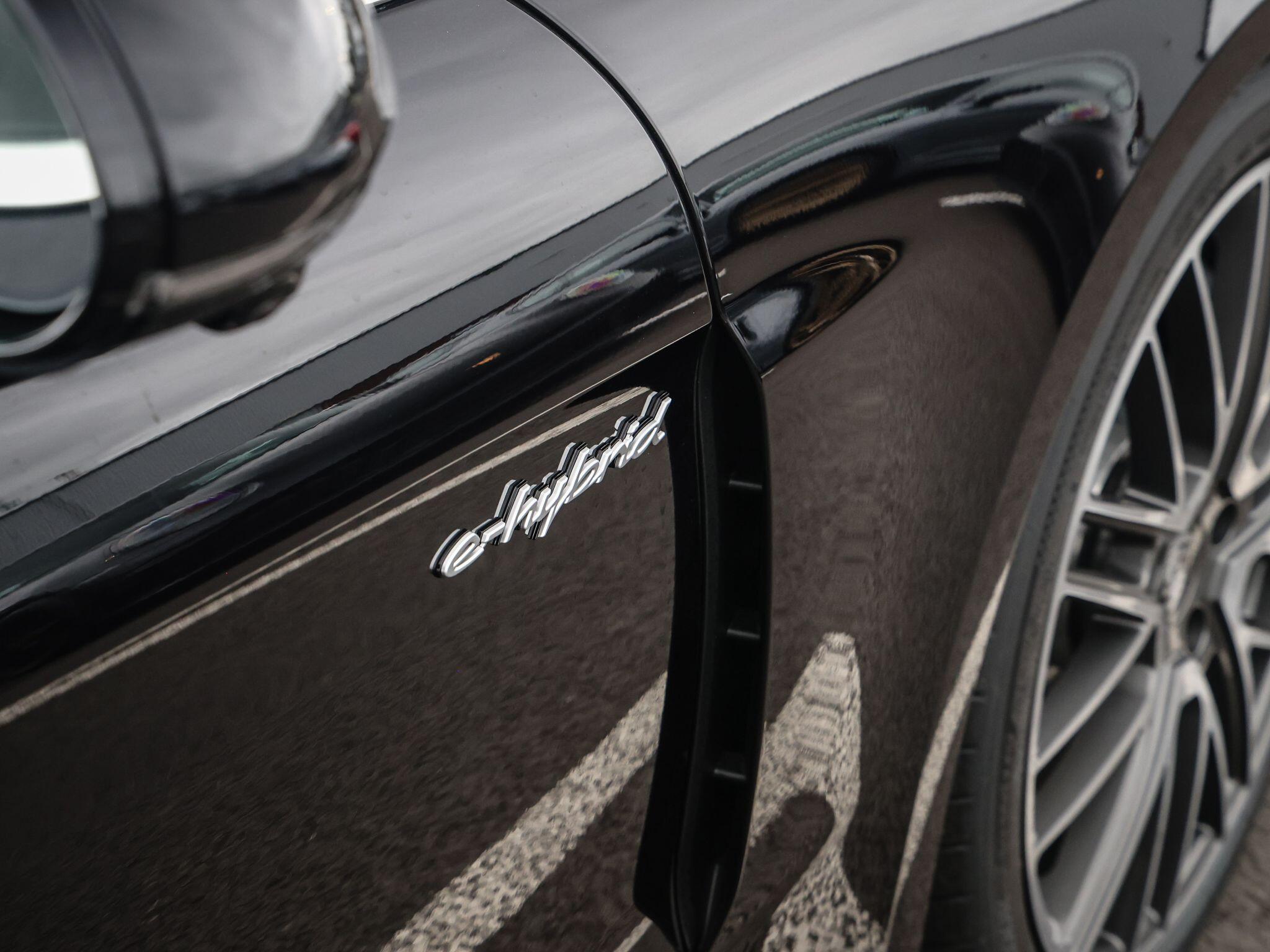 Porsche Panamera view 30