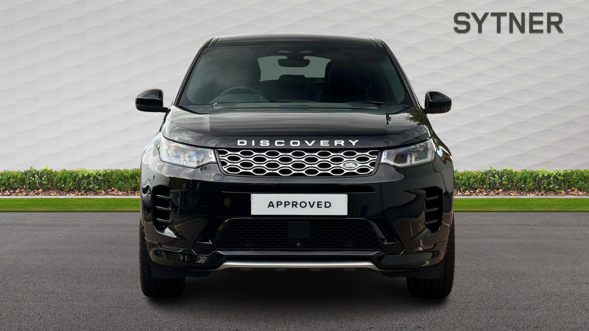 Land Rover Discovery Sport view 8