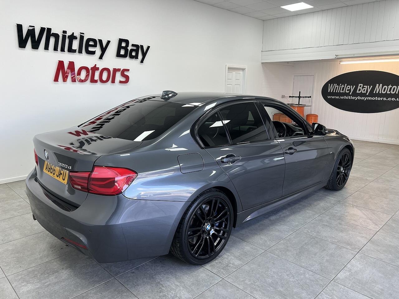 BMW 3 Series view 3