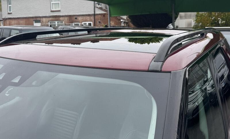 Land Rover Discovery view 20