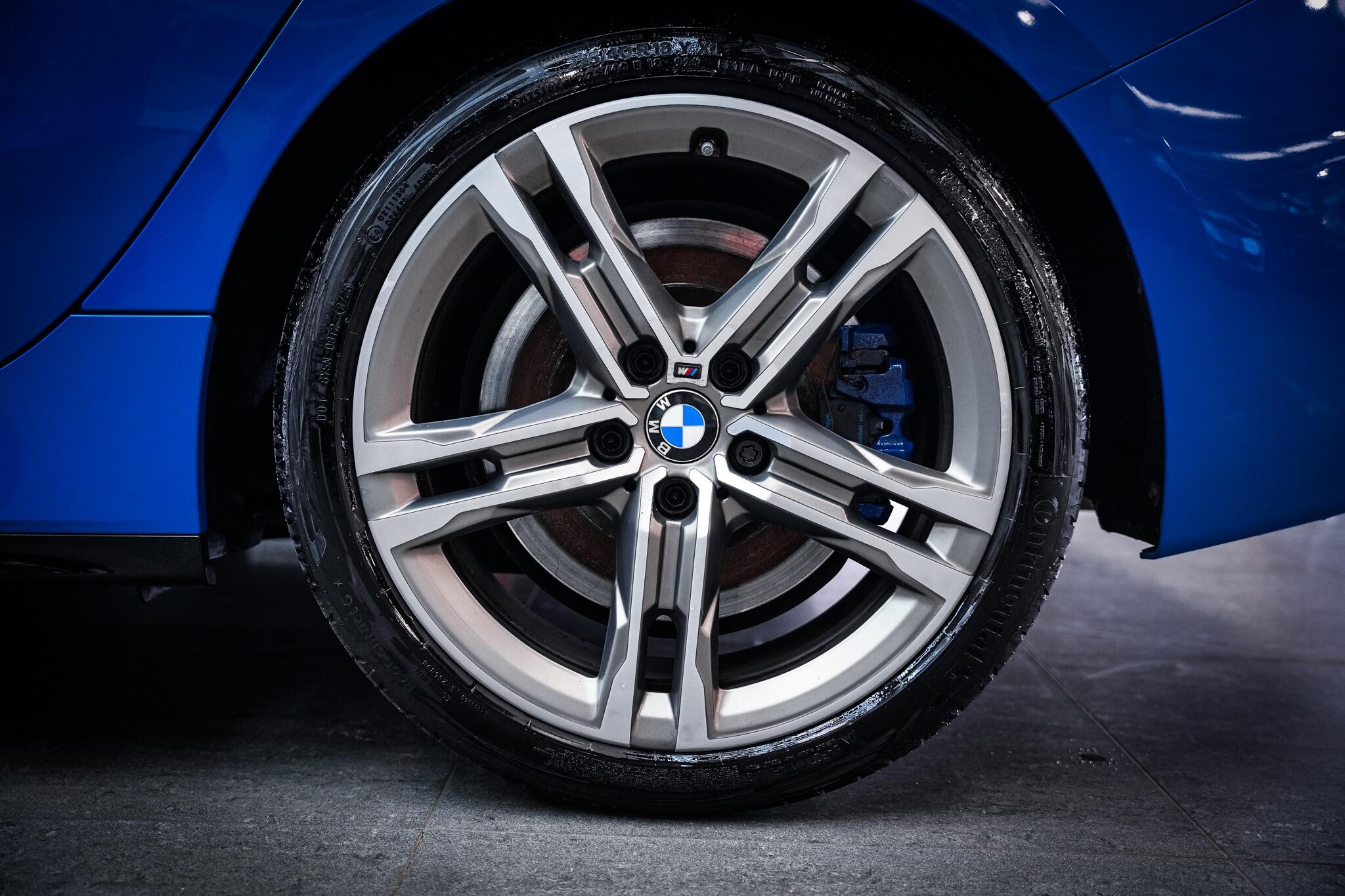 BMW 1 Series view 28