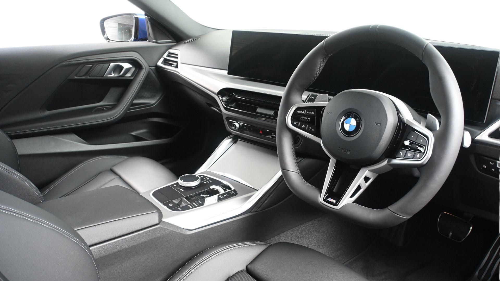 BMW 2 Series view 6
