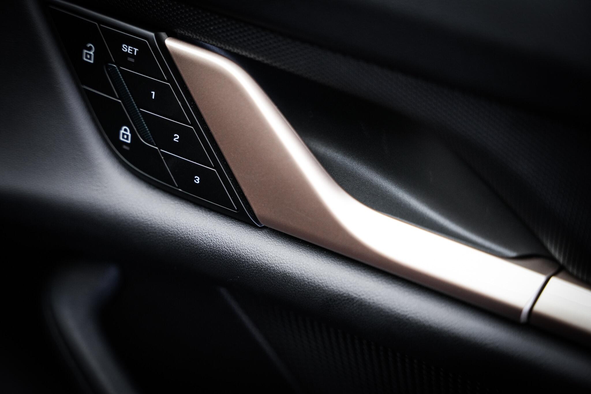 Porsche Taycan view 56