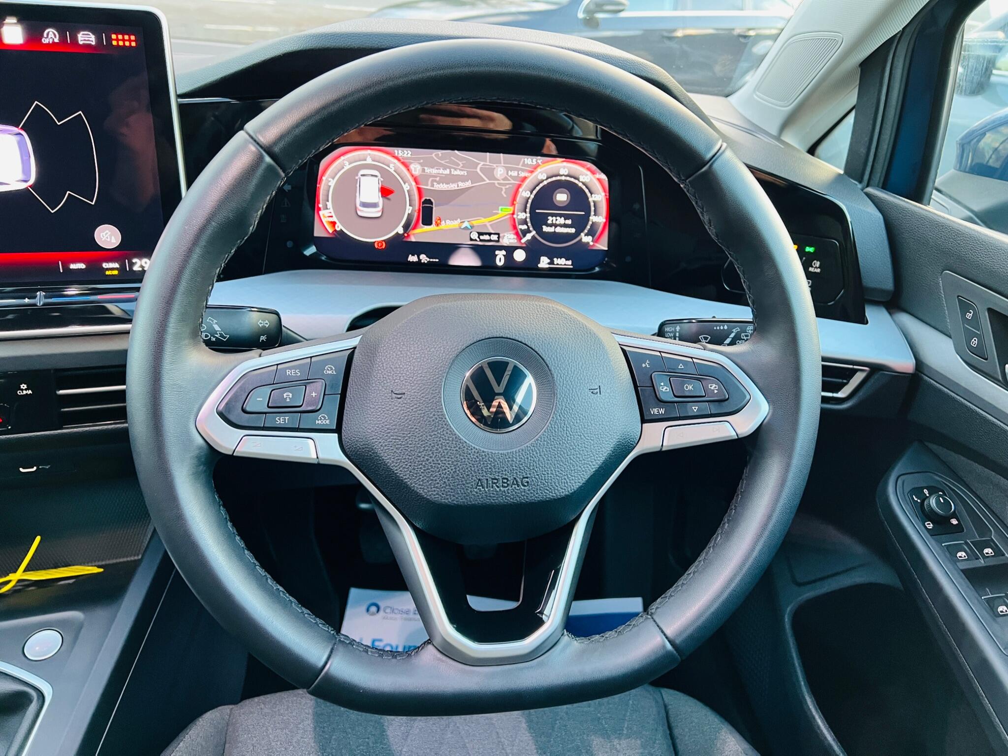 2025 Volkswagen Golf 1.5 TSI Life Euro 6 (s/s) 5dr • 2,100 miles image 56