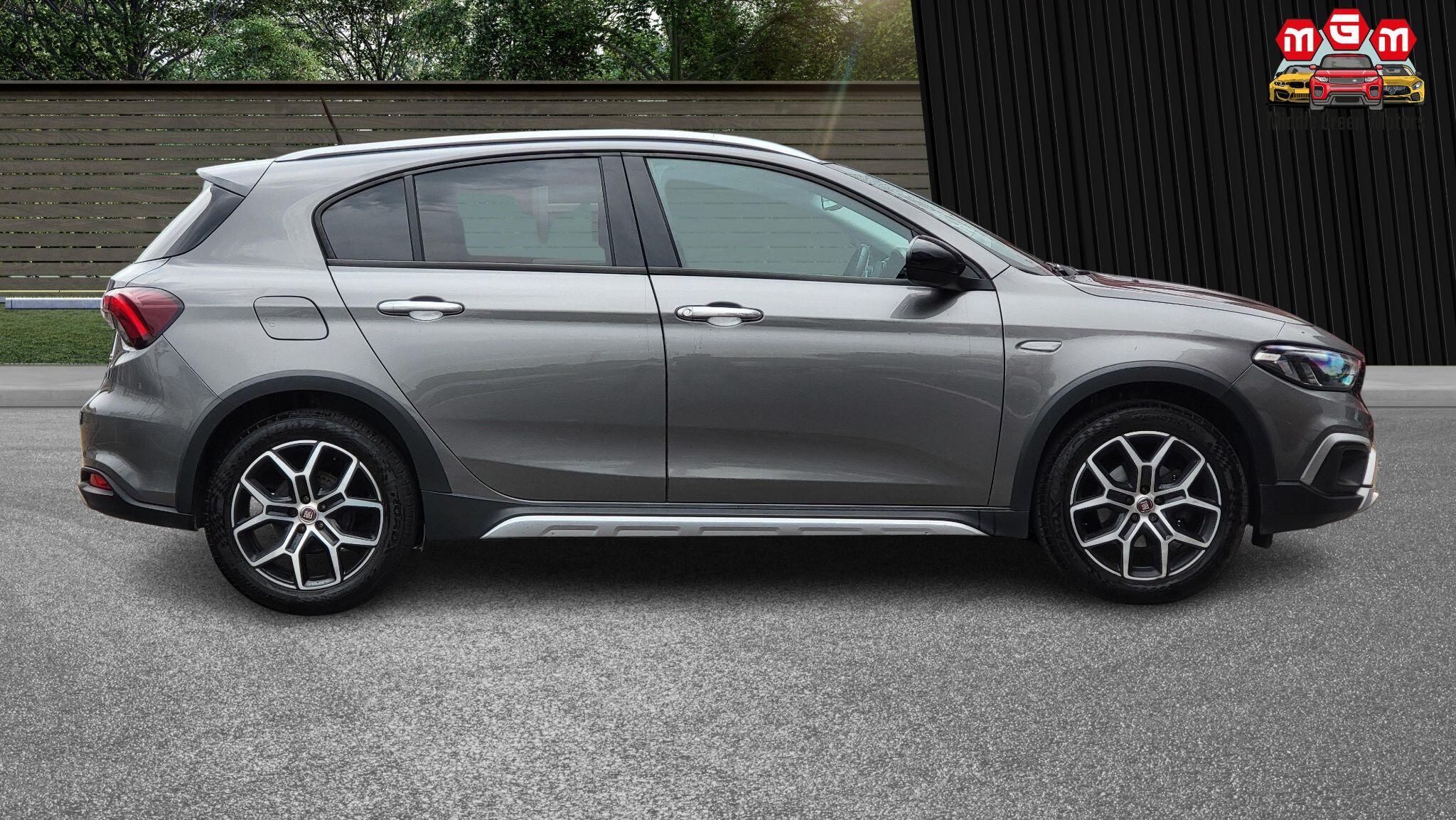 Fiat Tipo view 9