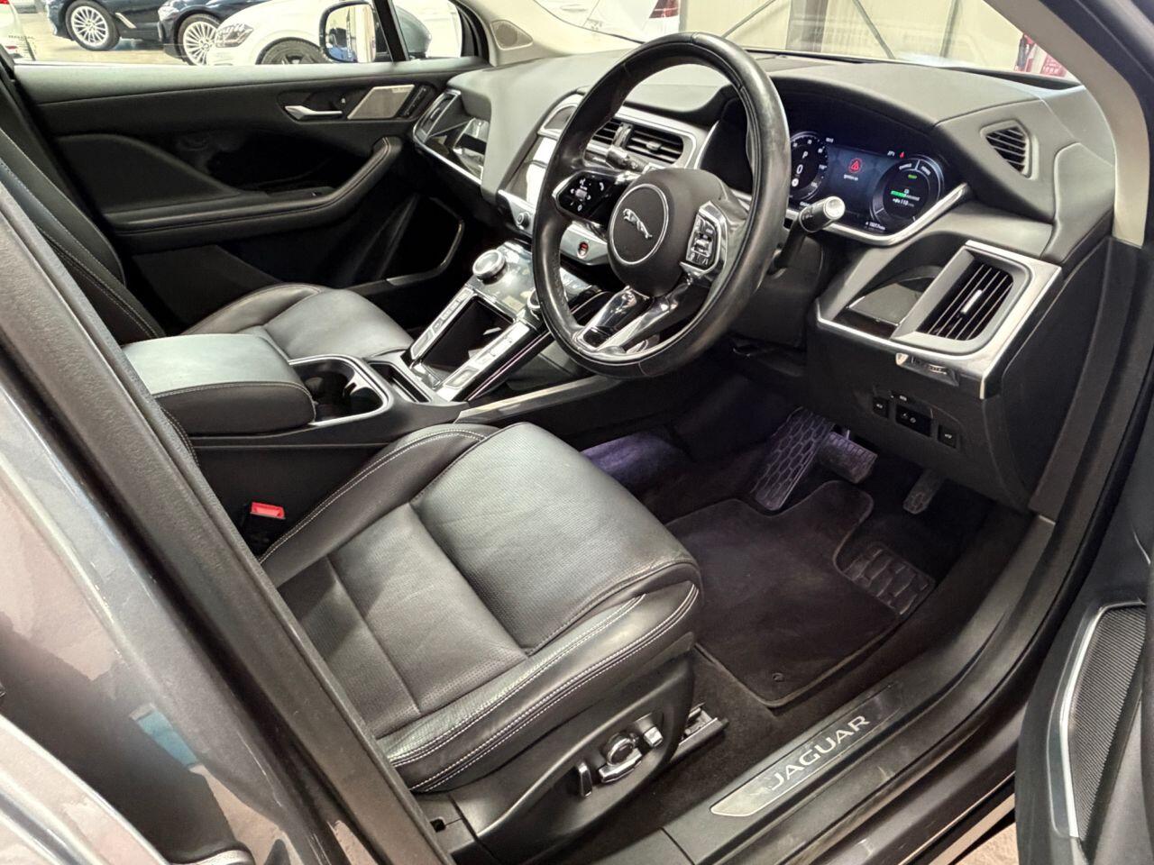 Jaguar I-Pace view 16