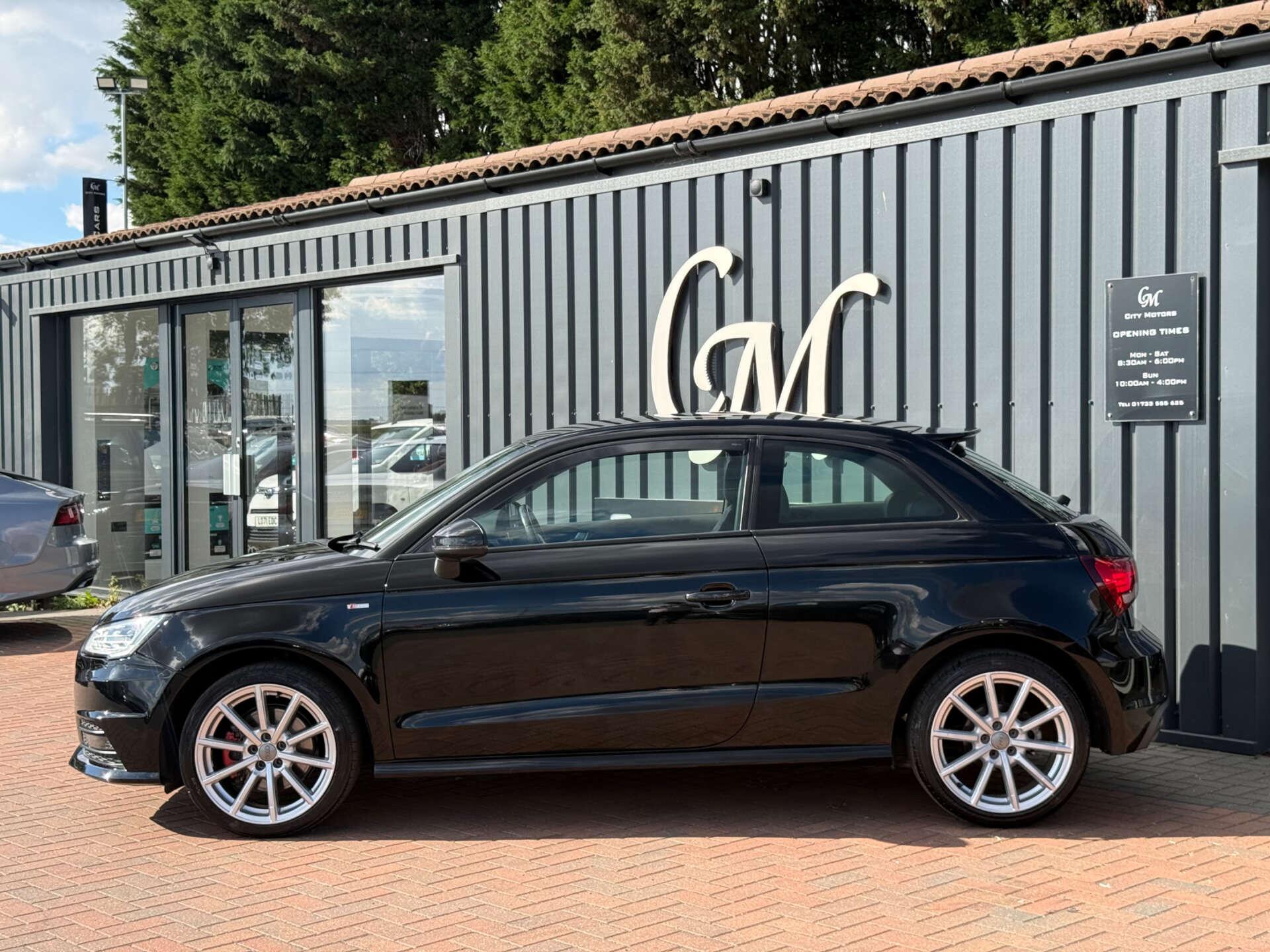 Audi A1 view 10