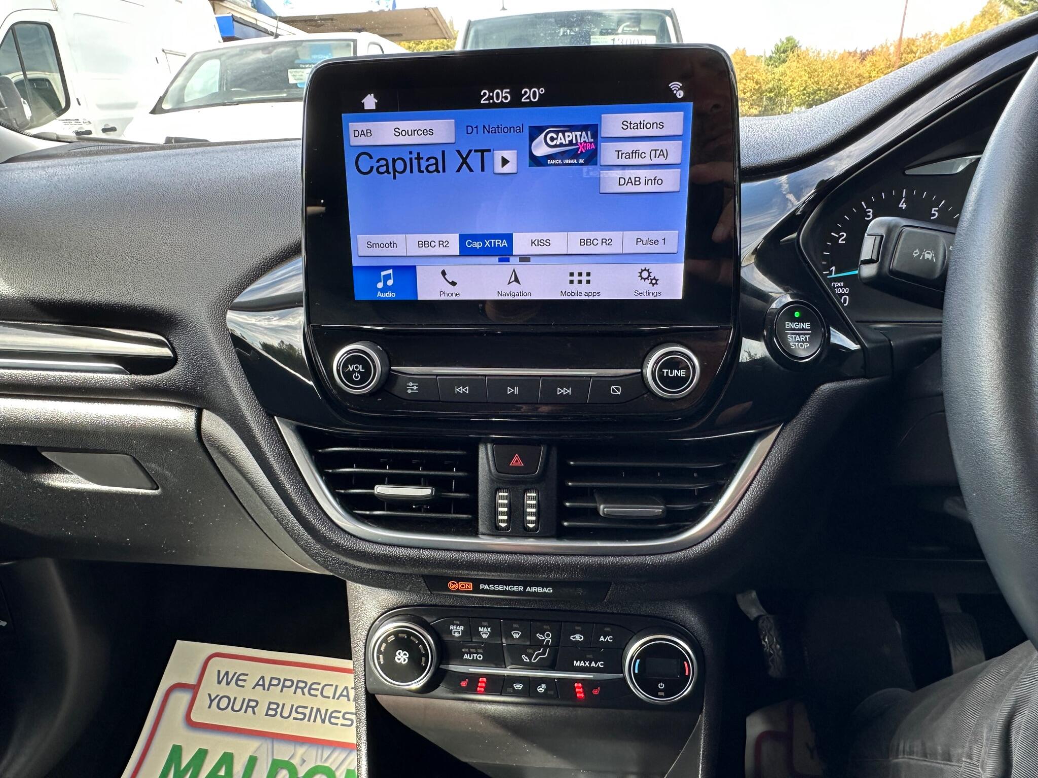 Ford Fiesta view 12