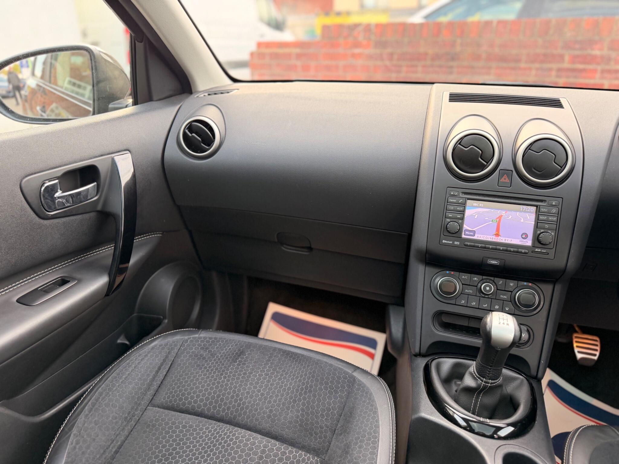 Nissan Qashqai view 18