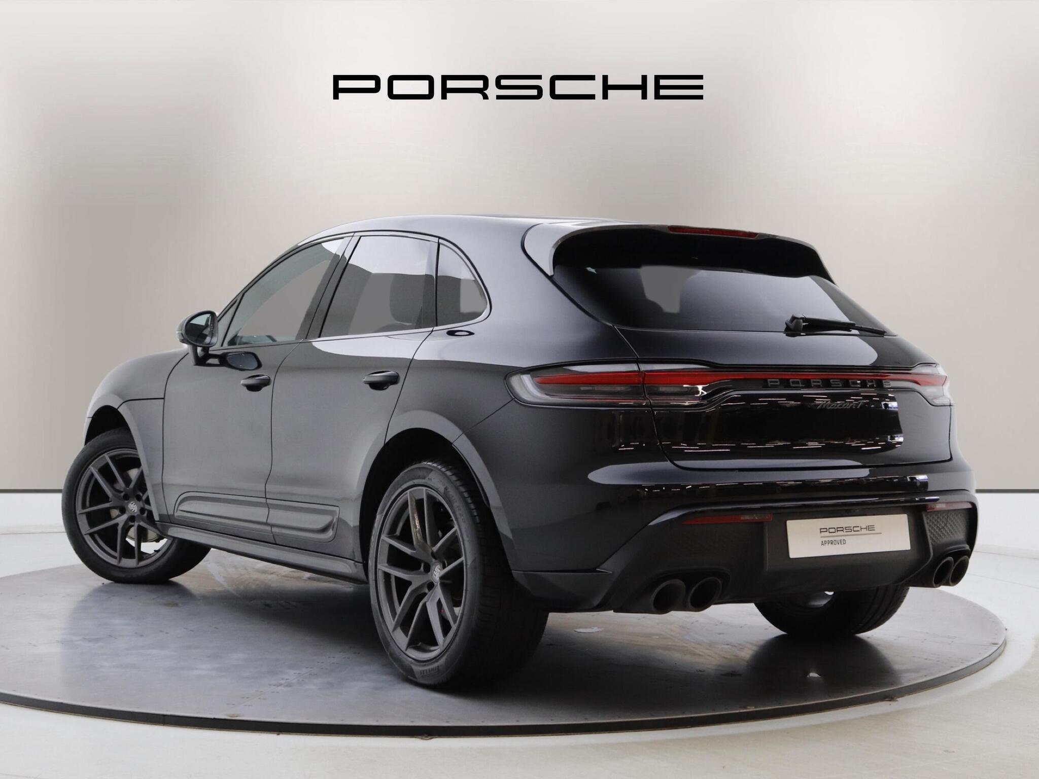 Porsche Macan view 2