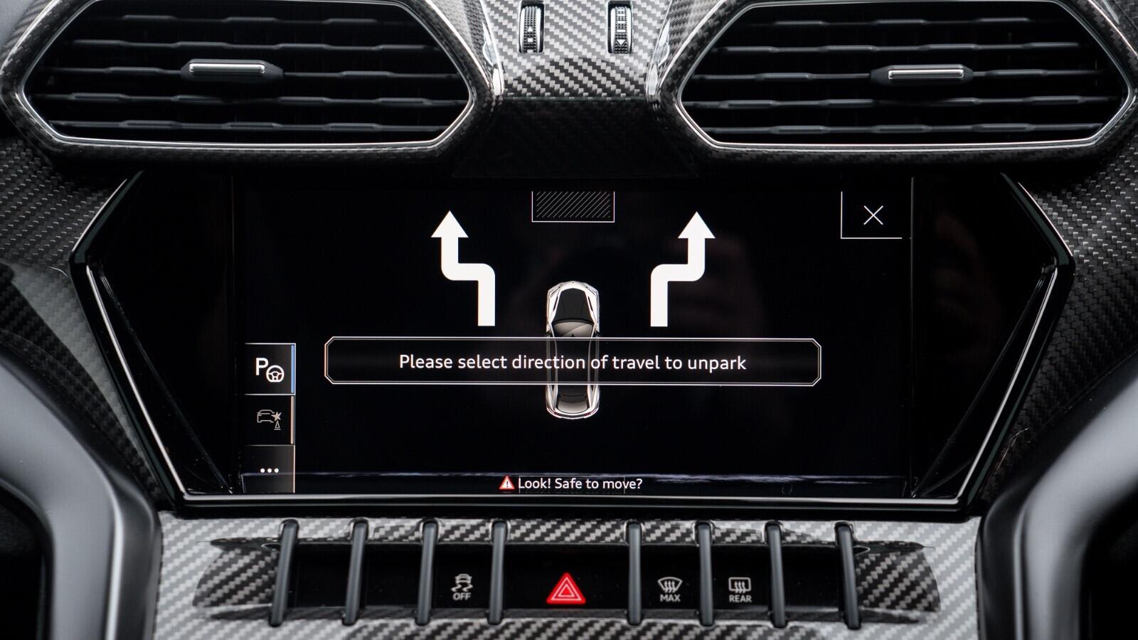Lamborghini Urus view 24