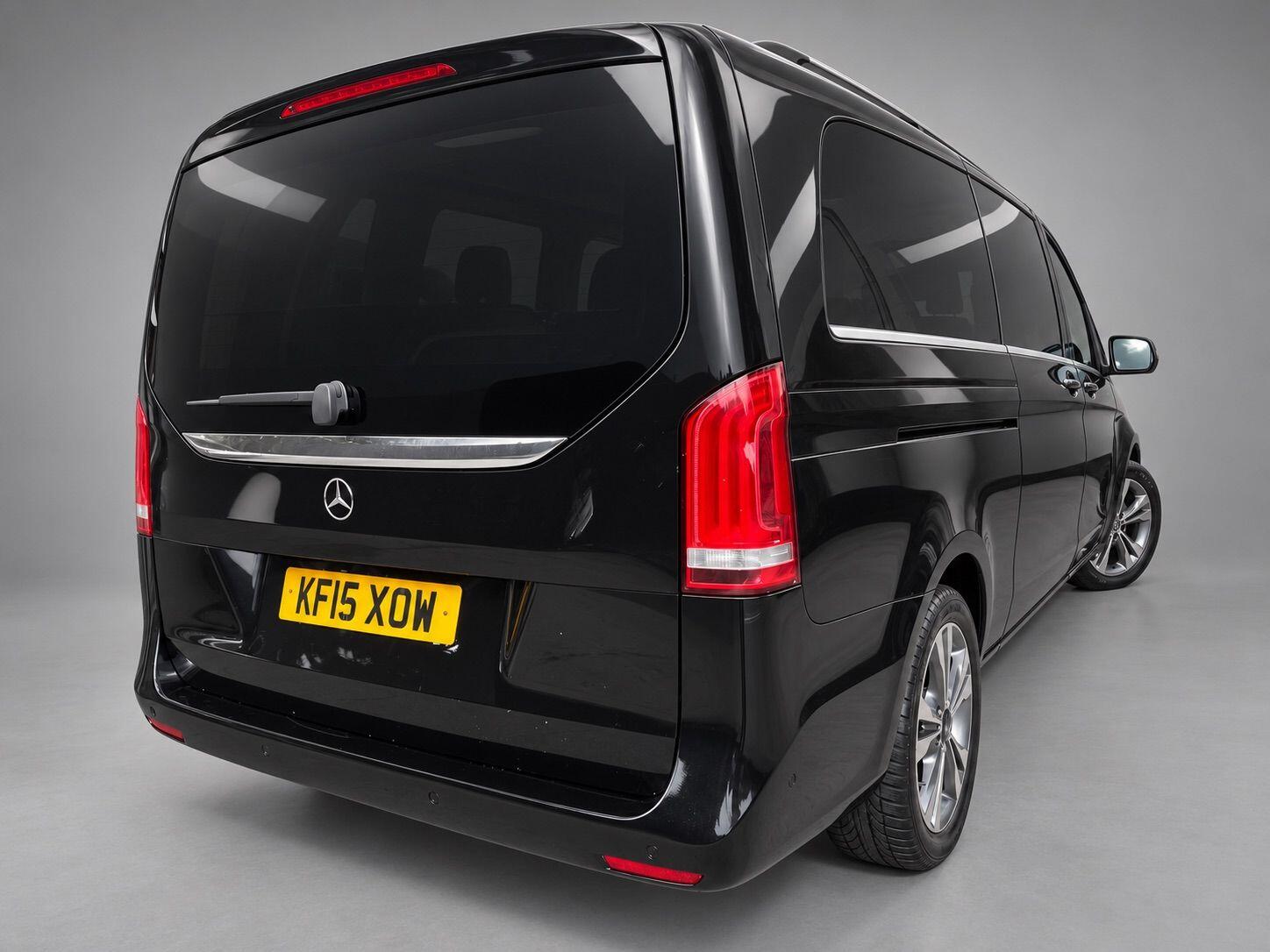 Mercedes-Benz V-Class view 13