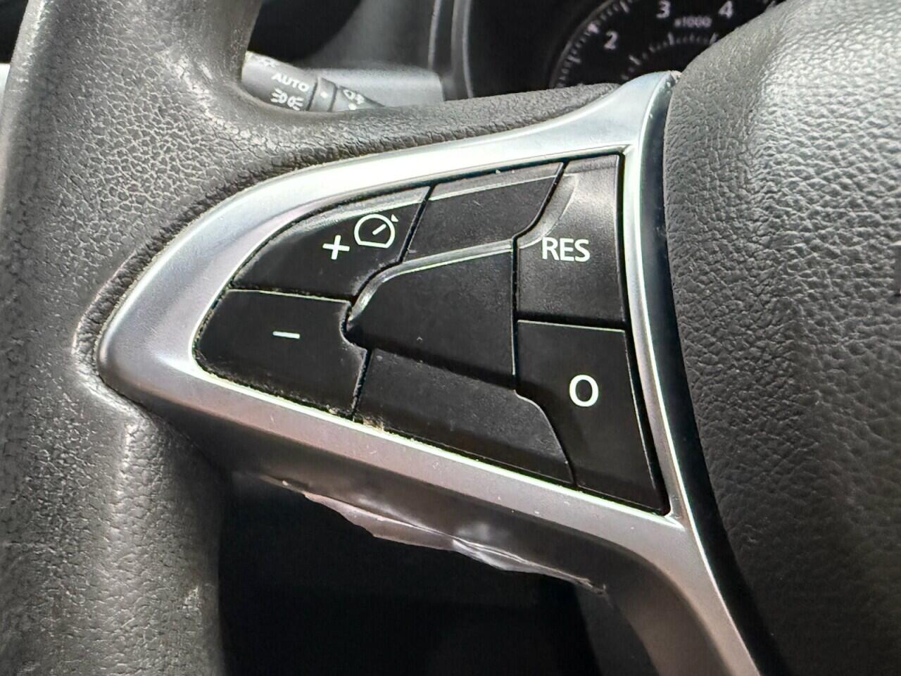 Dacia Duster view 12