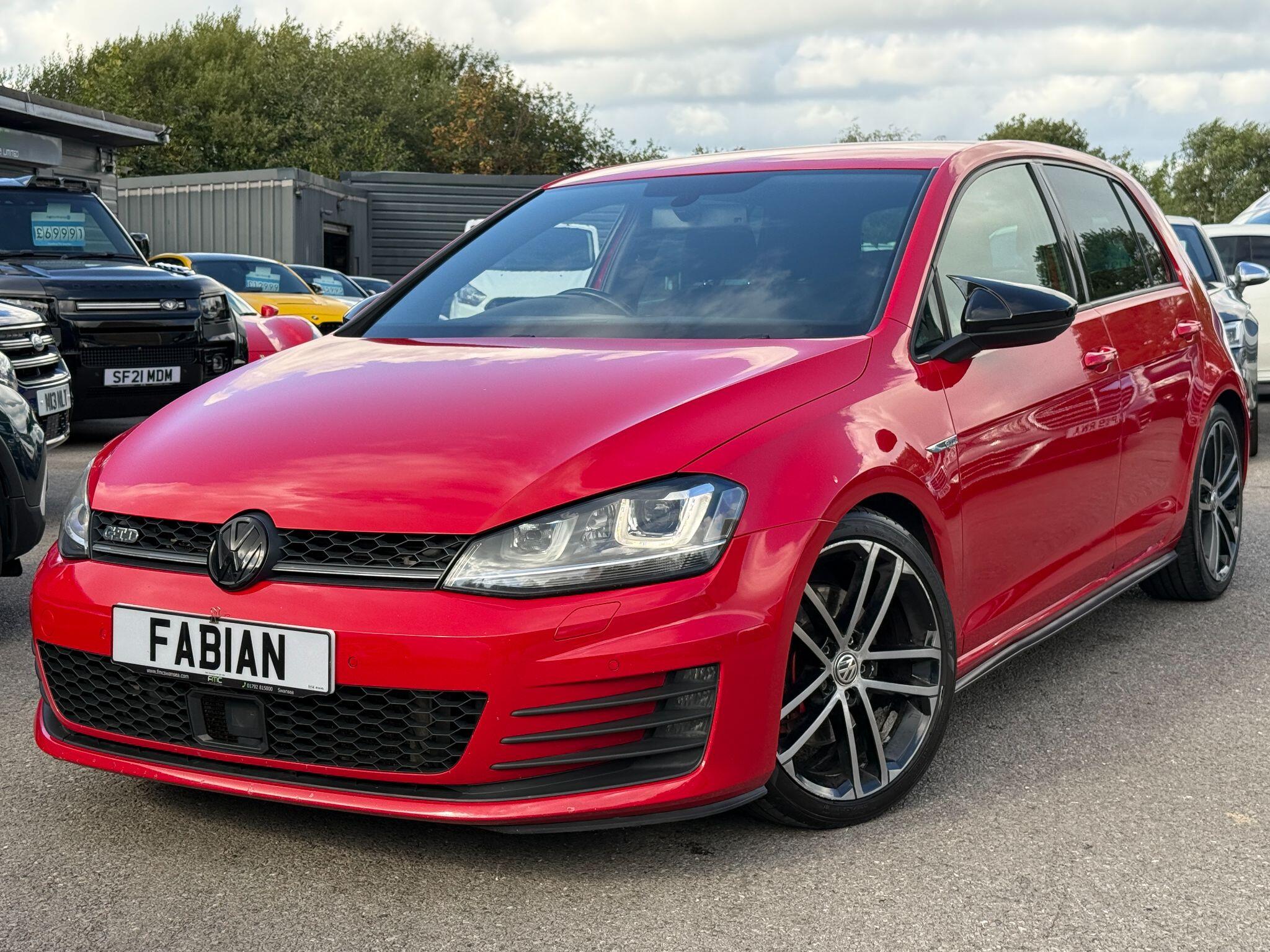 Volkswagen Golf view 2