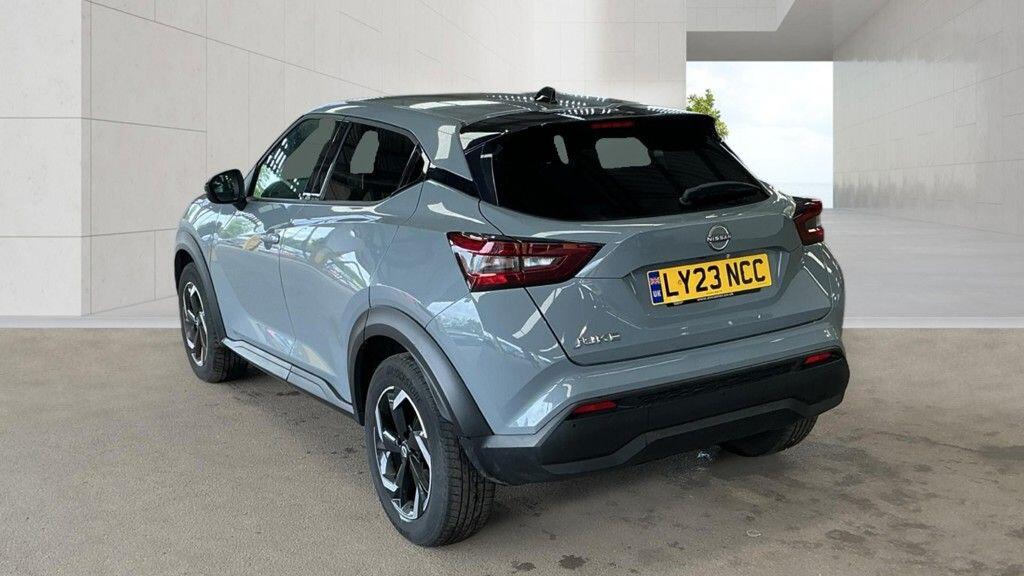 Nissan Juke view 2