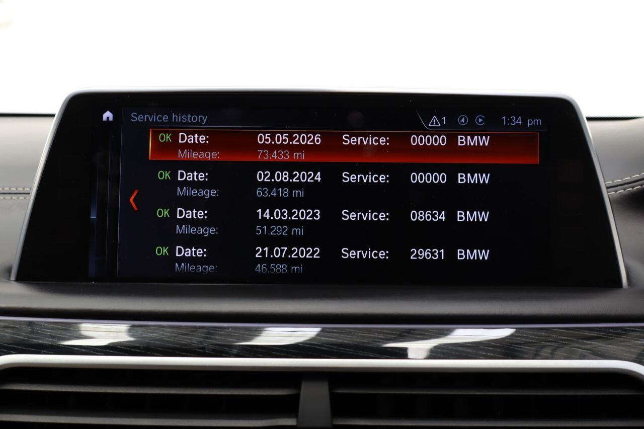 BMW 7 Series view 58