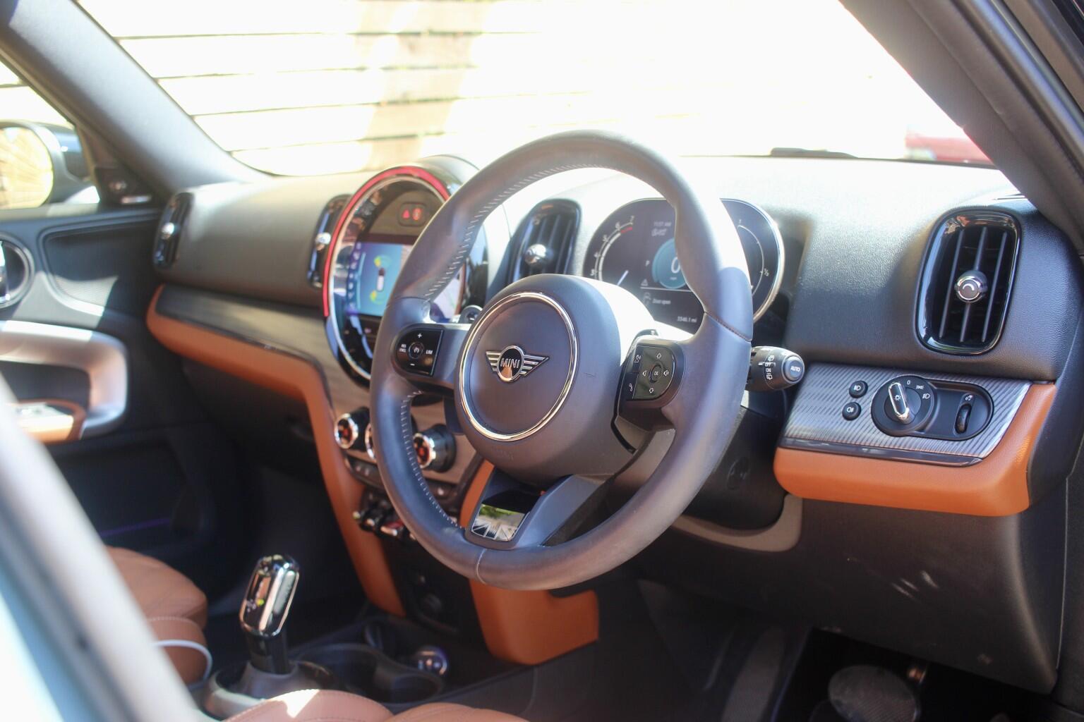 Mini Countryman view 6