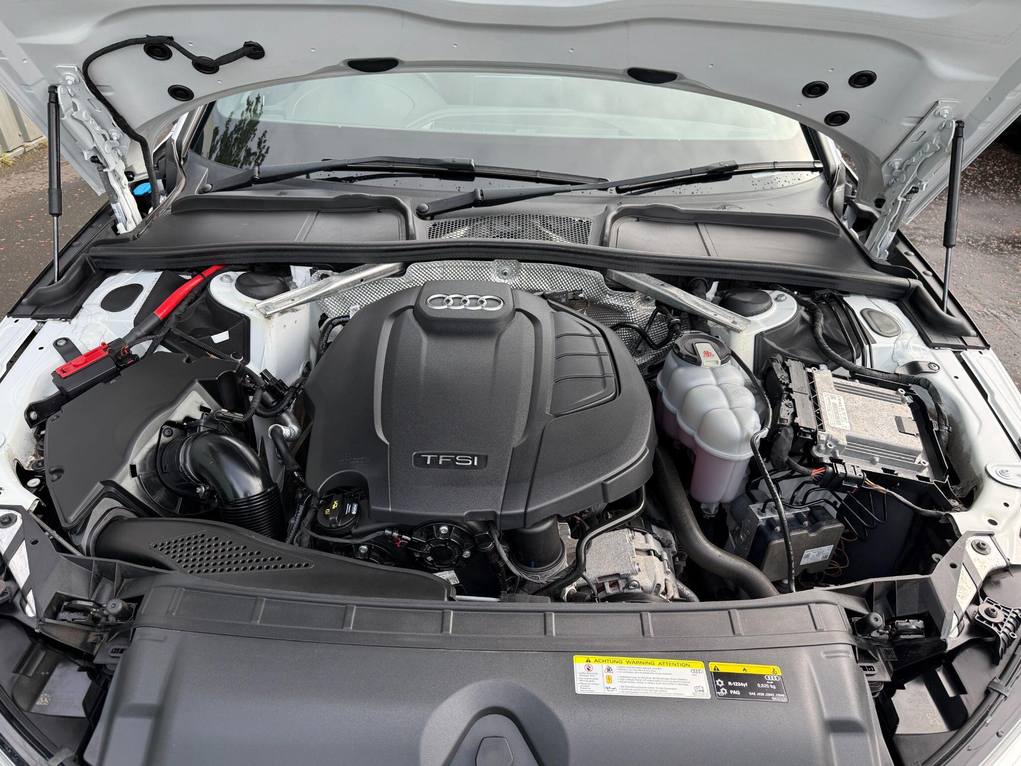 Audi A4 view 42