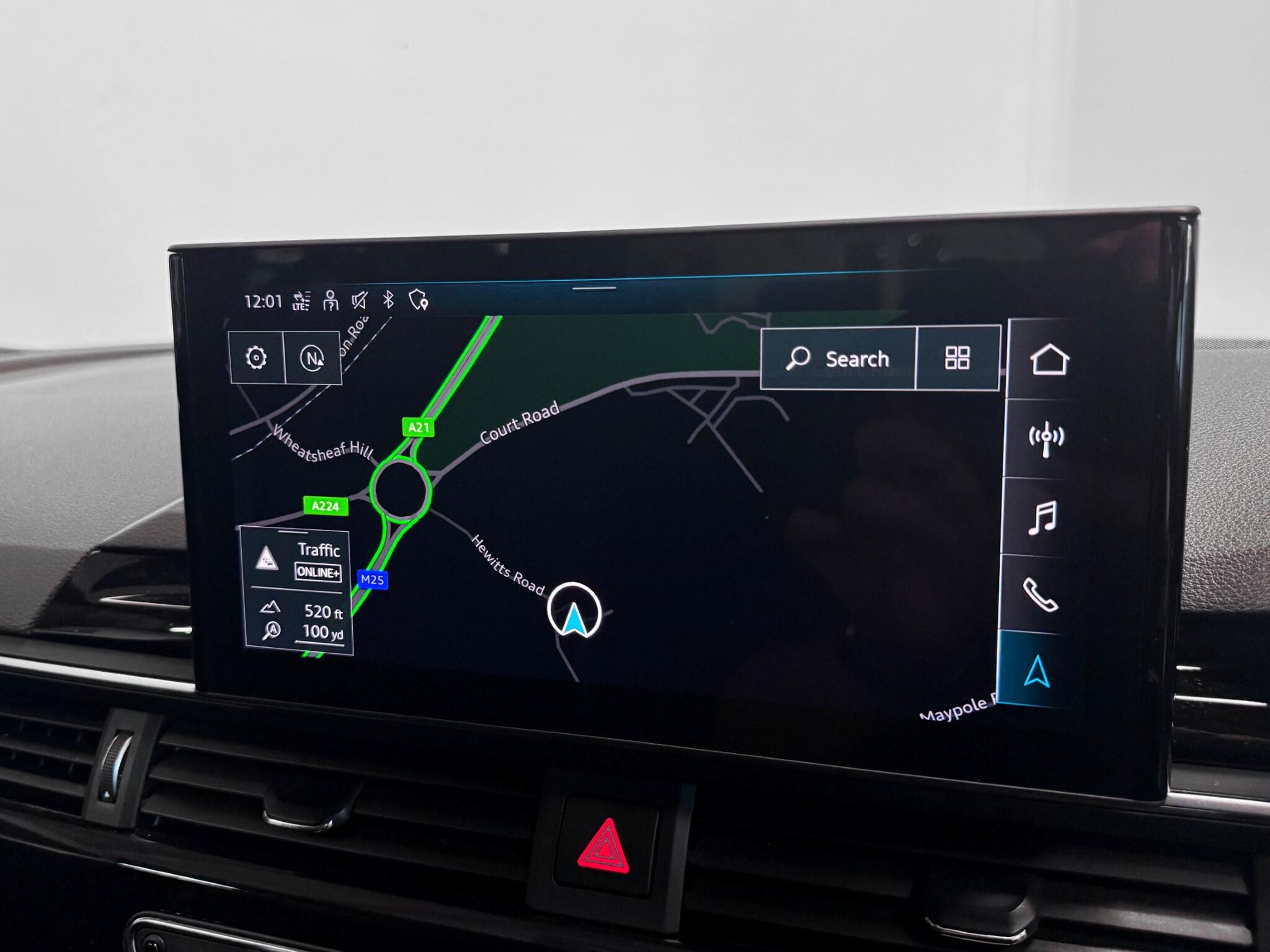 Audi A4 view 36