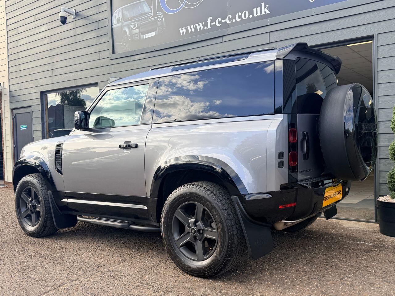 Land Rover Defender view 15