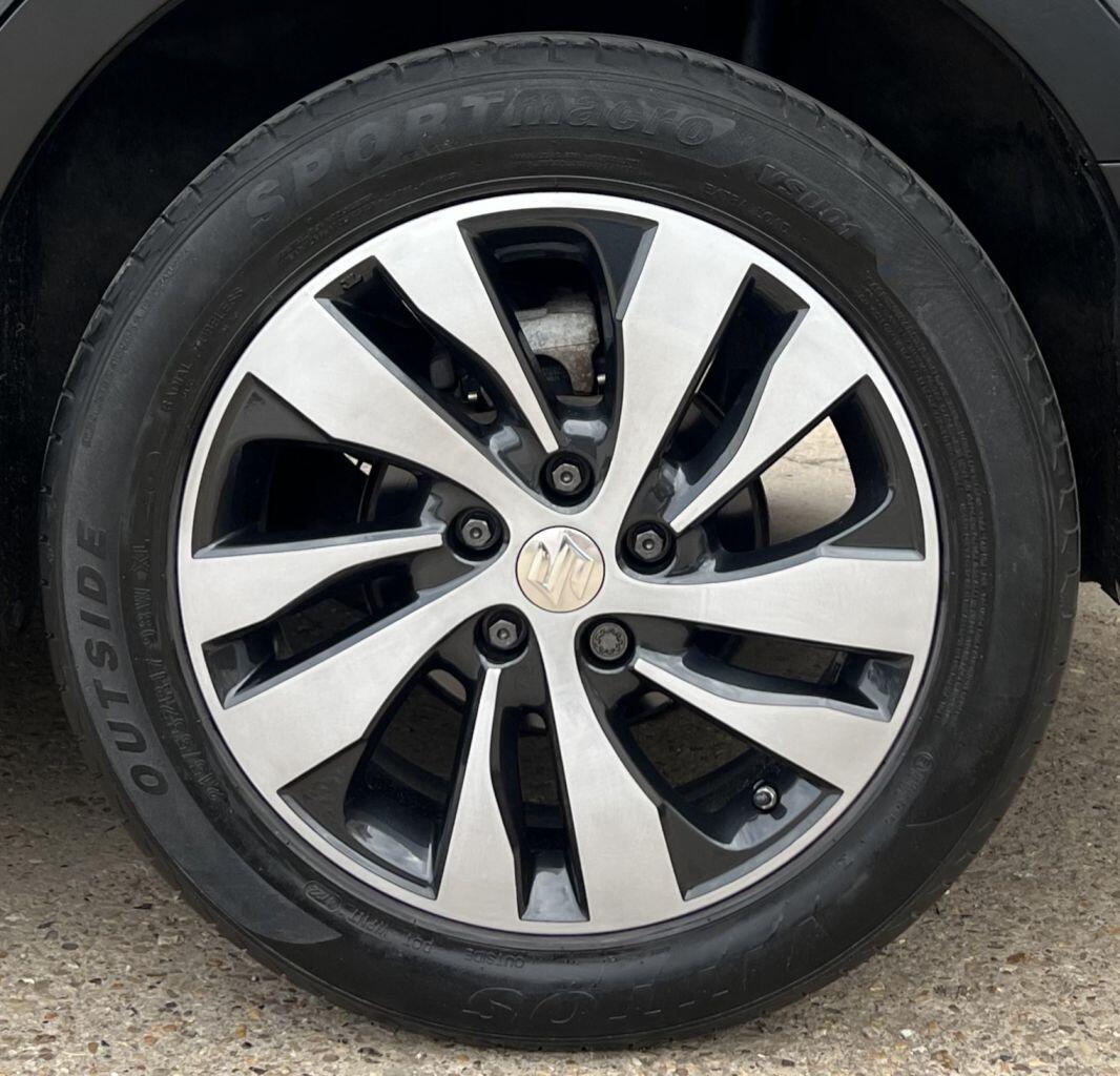 Suzuki SX4 S-Cross view 10