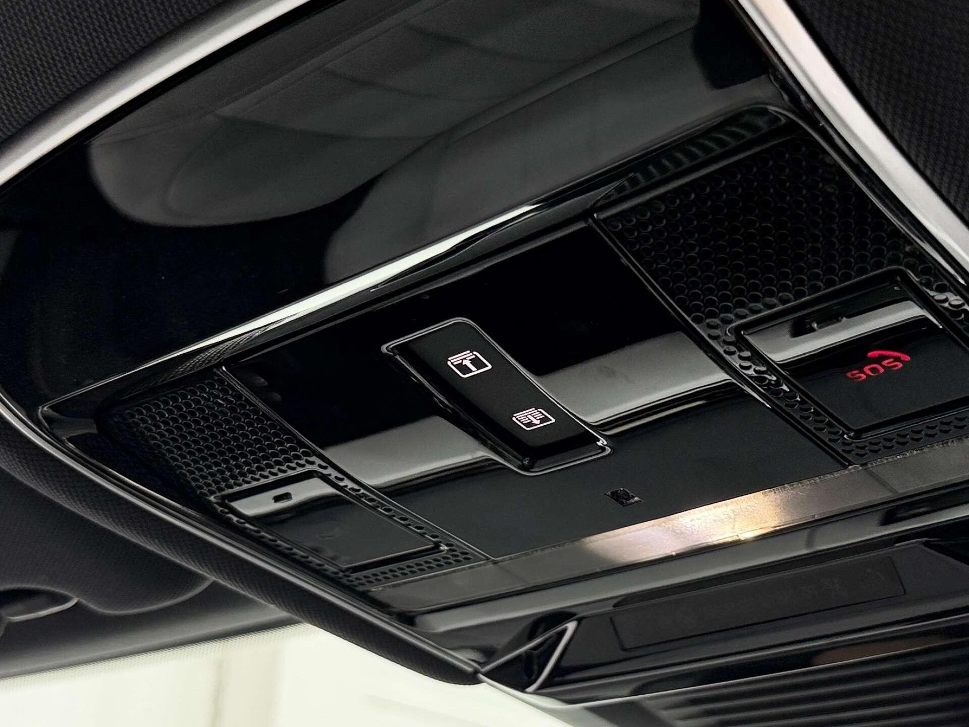 Land Rover Range Rover Sport view 36