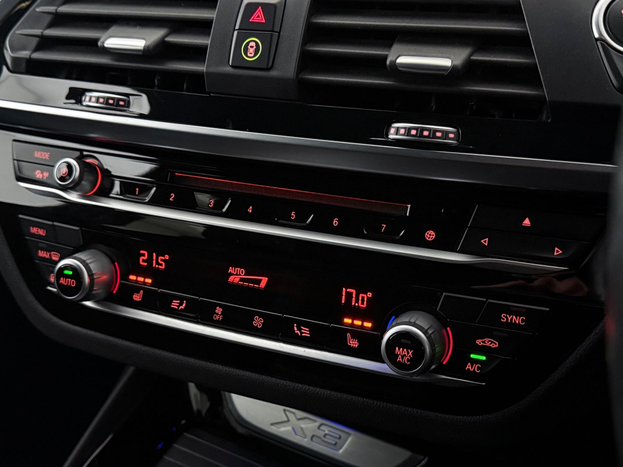 BMW X3 view 20