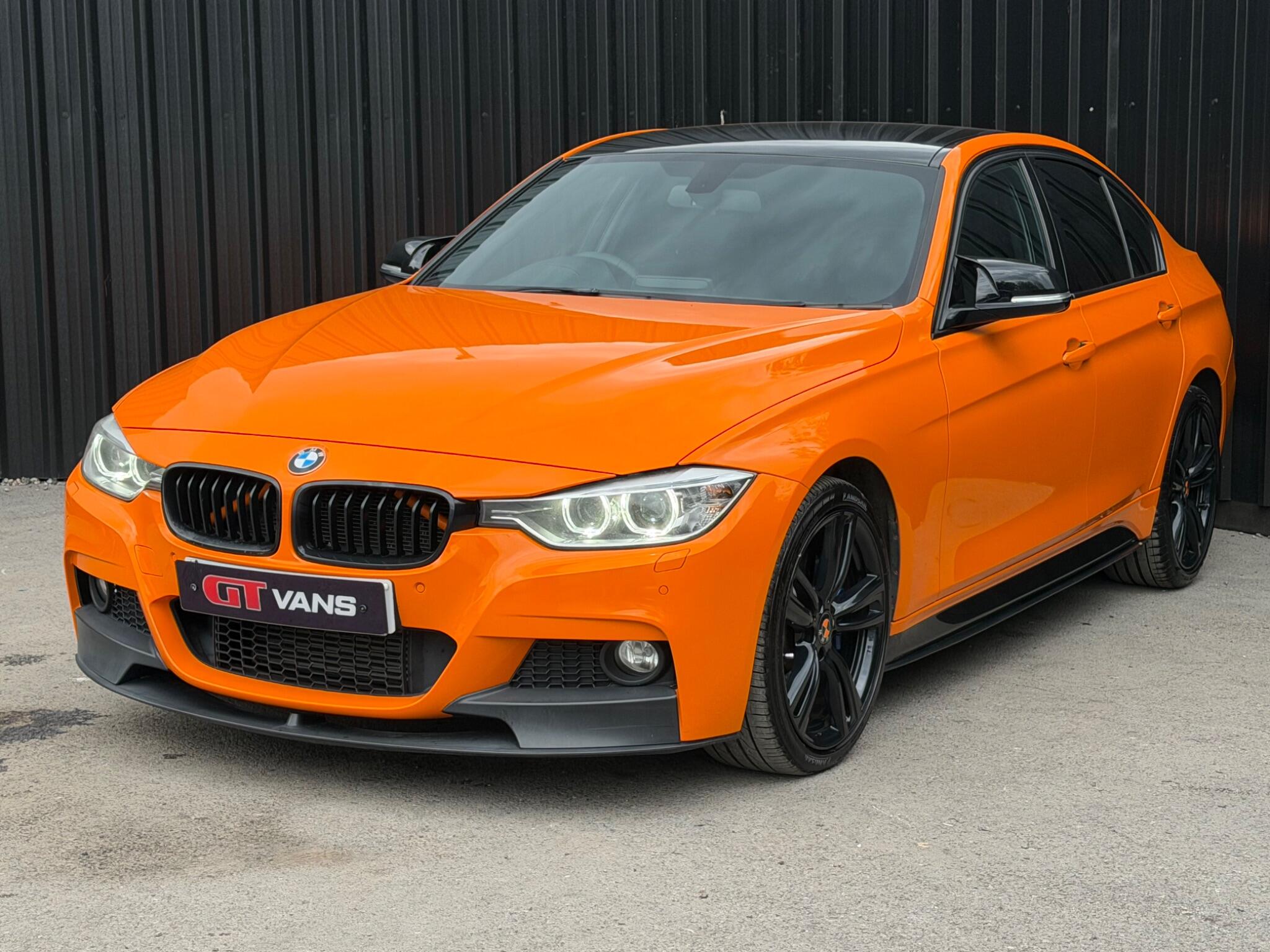BMW 3 Series view 22