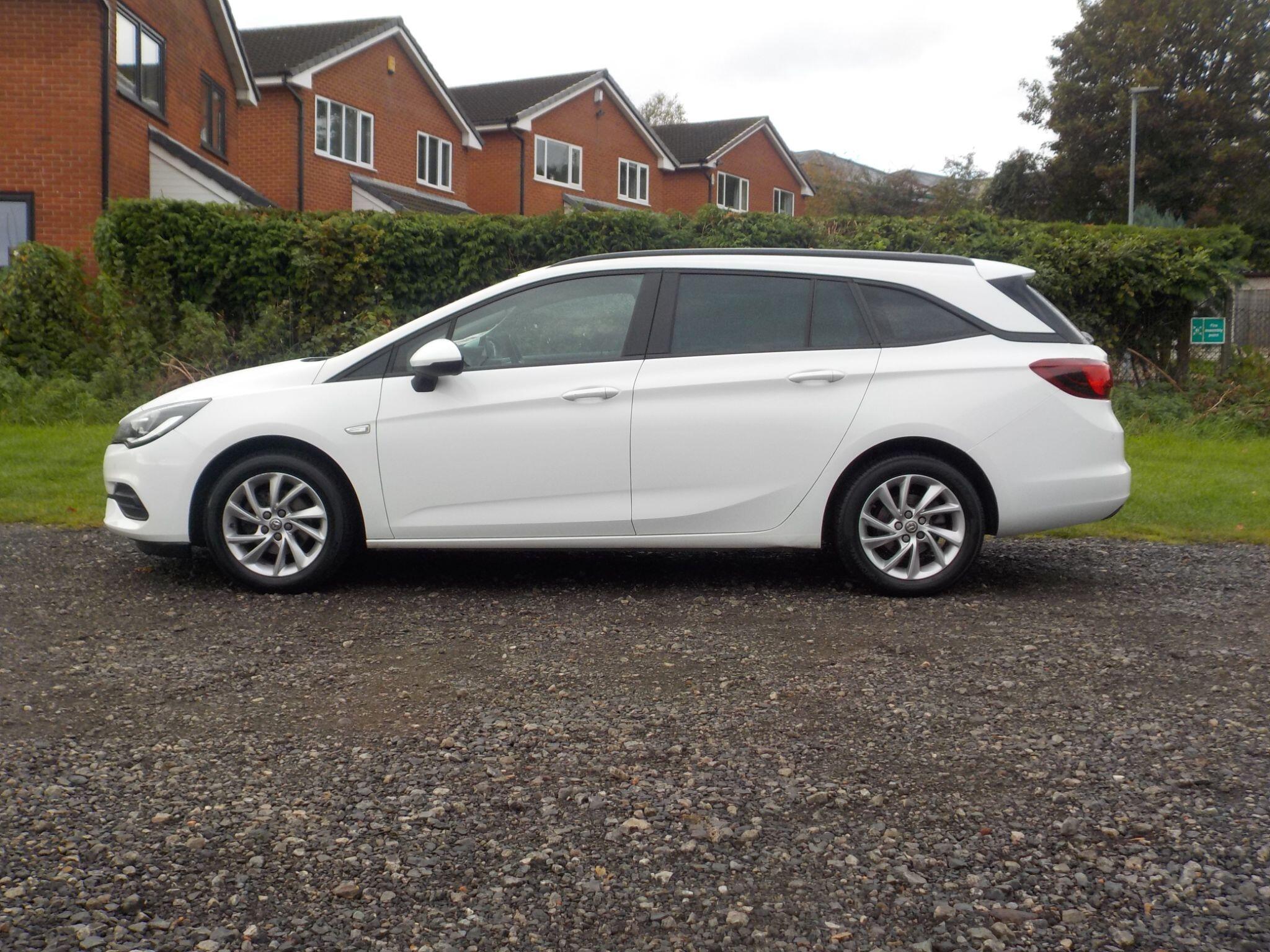 Vauxhall Astra 1.5 Turbo D SE Sports Tourer Euro 6 (s/s) 5dr