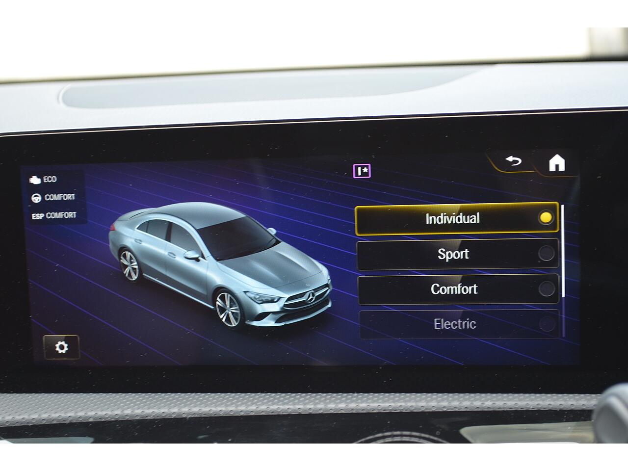 Mercedes-Benz Cla view 38