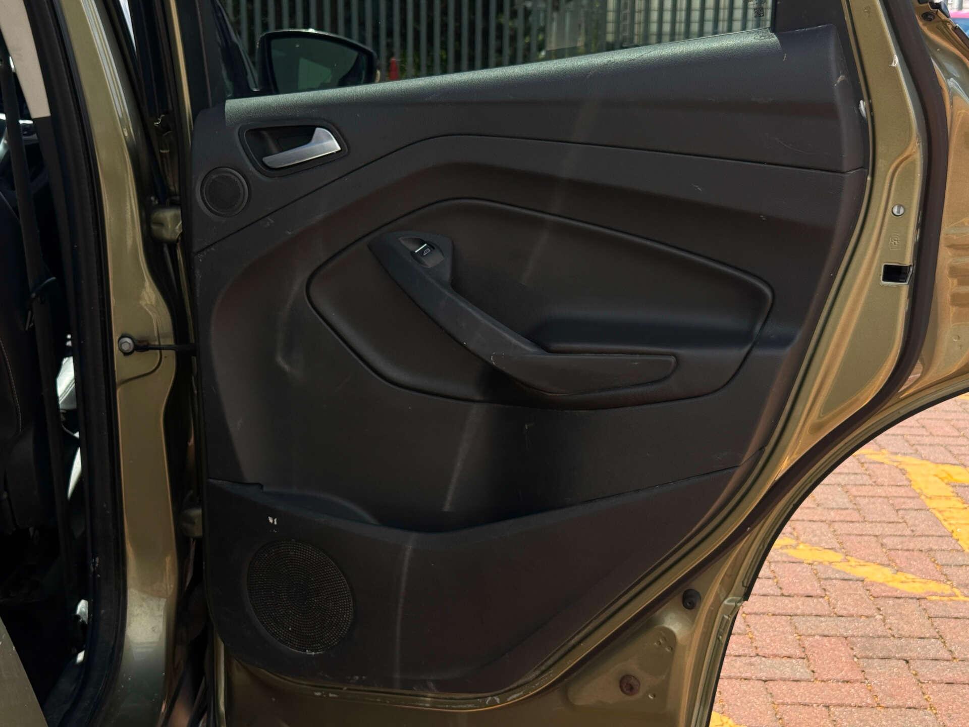 Ford Kuga view 27