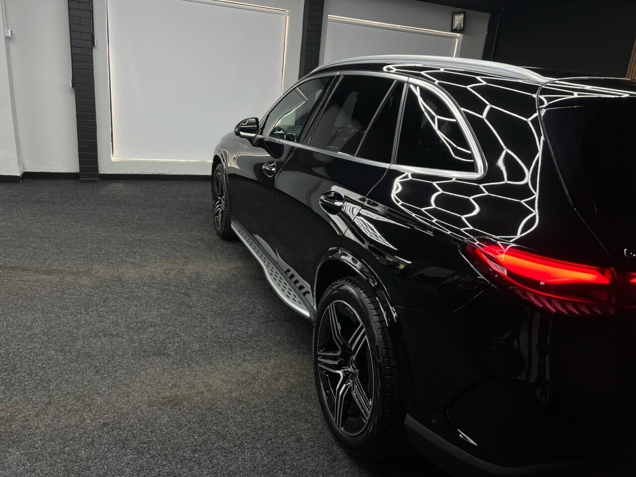 Mercedes-Benz GLC view 6