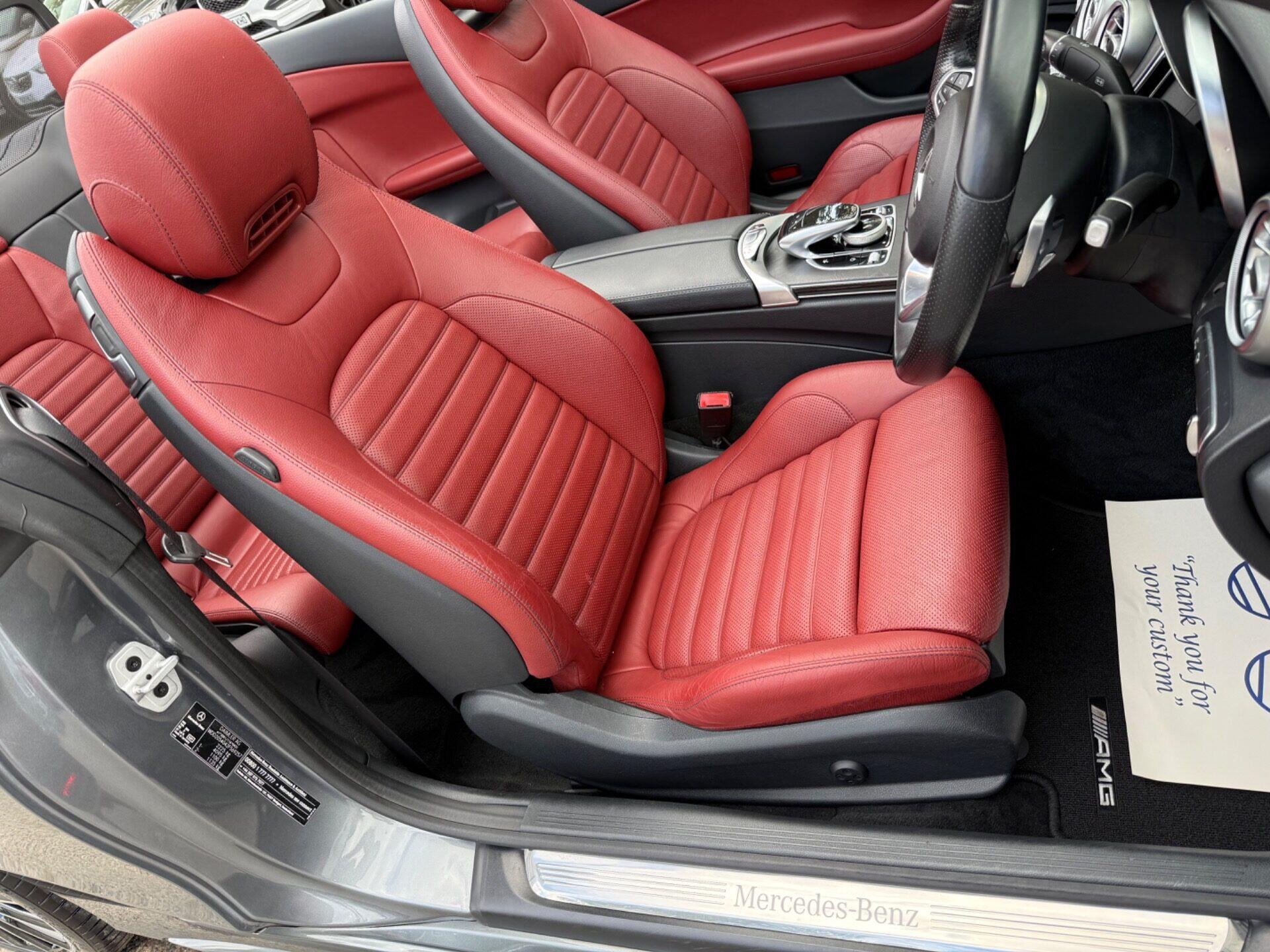 Mercedes-Benz C-Class view 37